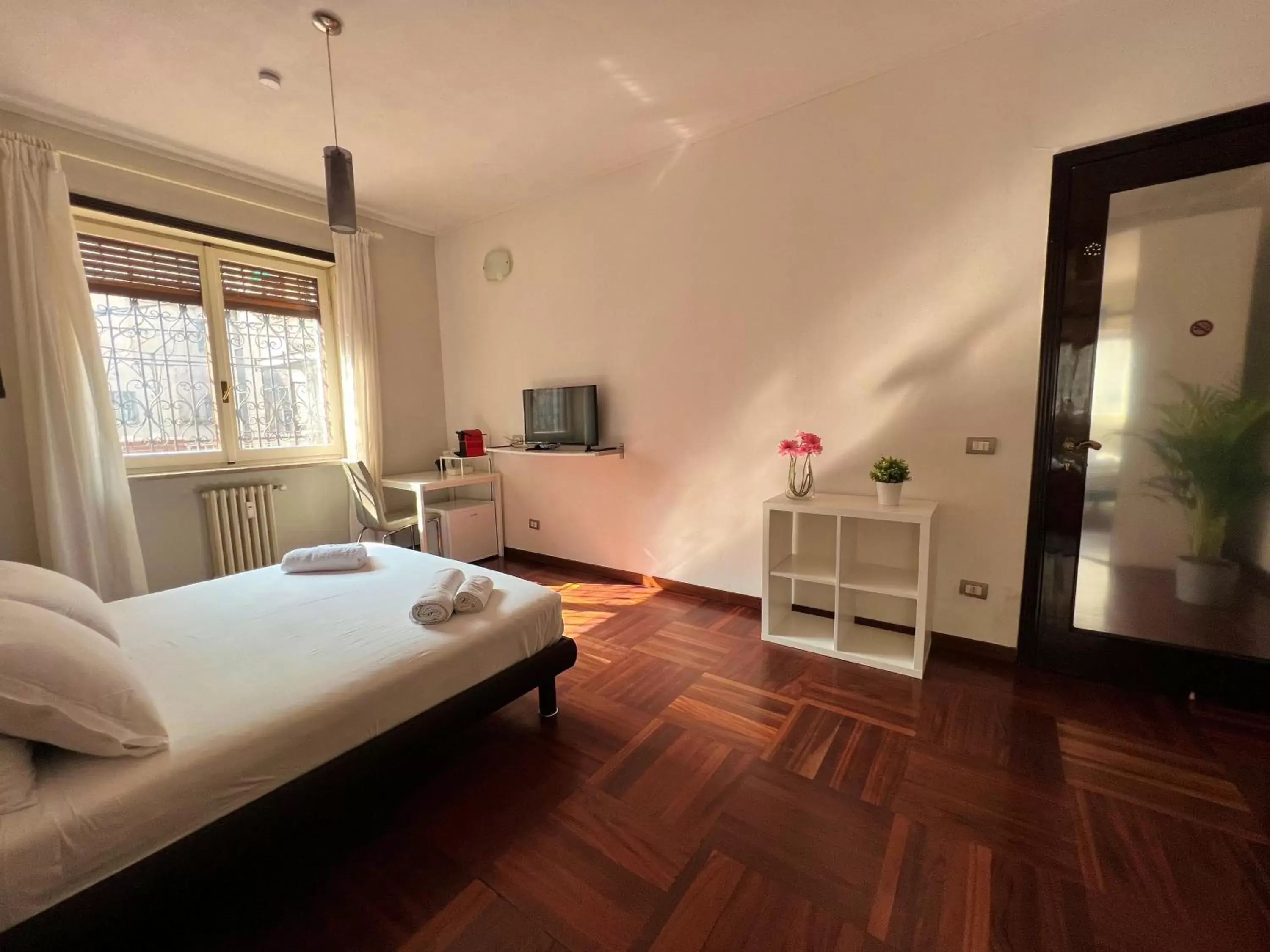 APPARTME Guest House Seveso 40