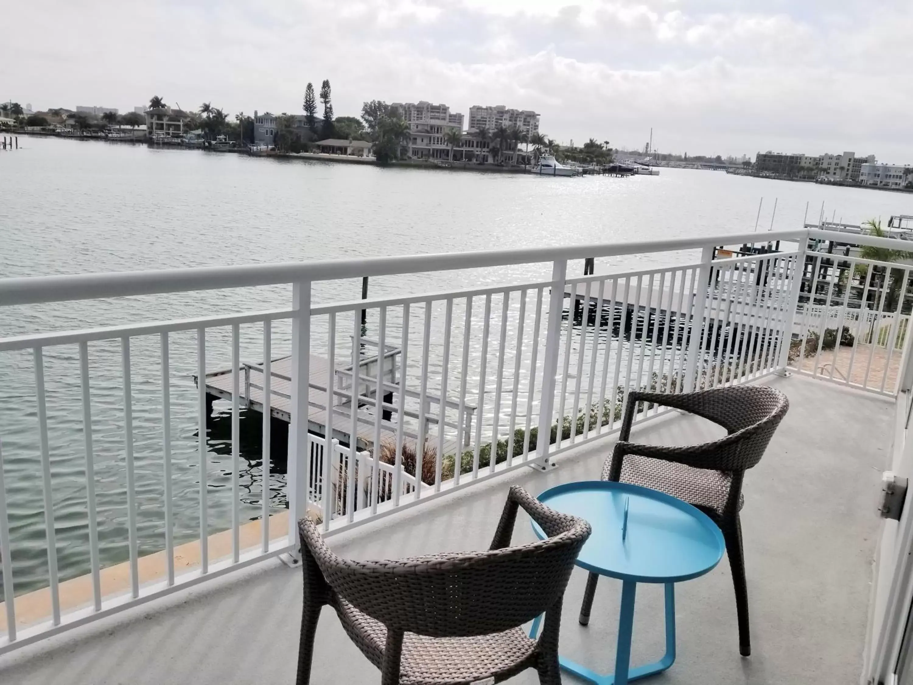 Balcony/Terrace in Provident Oceana Beachfront Suites