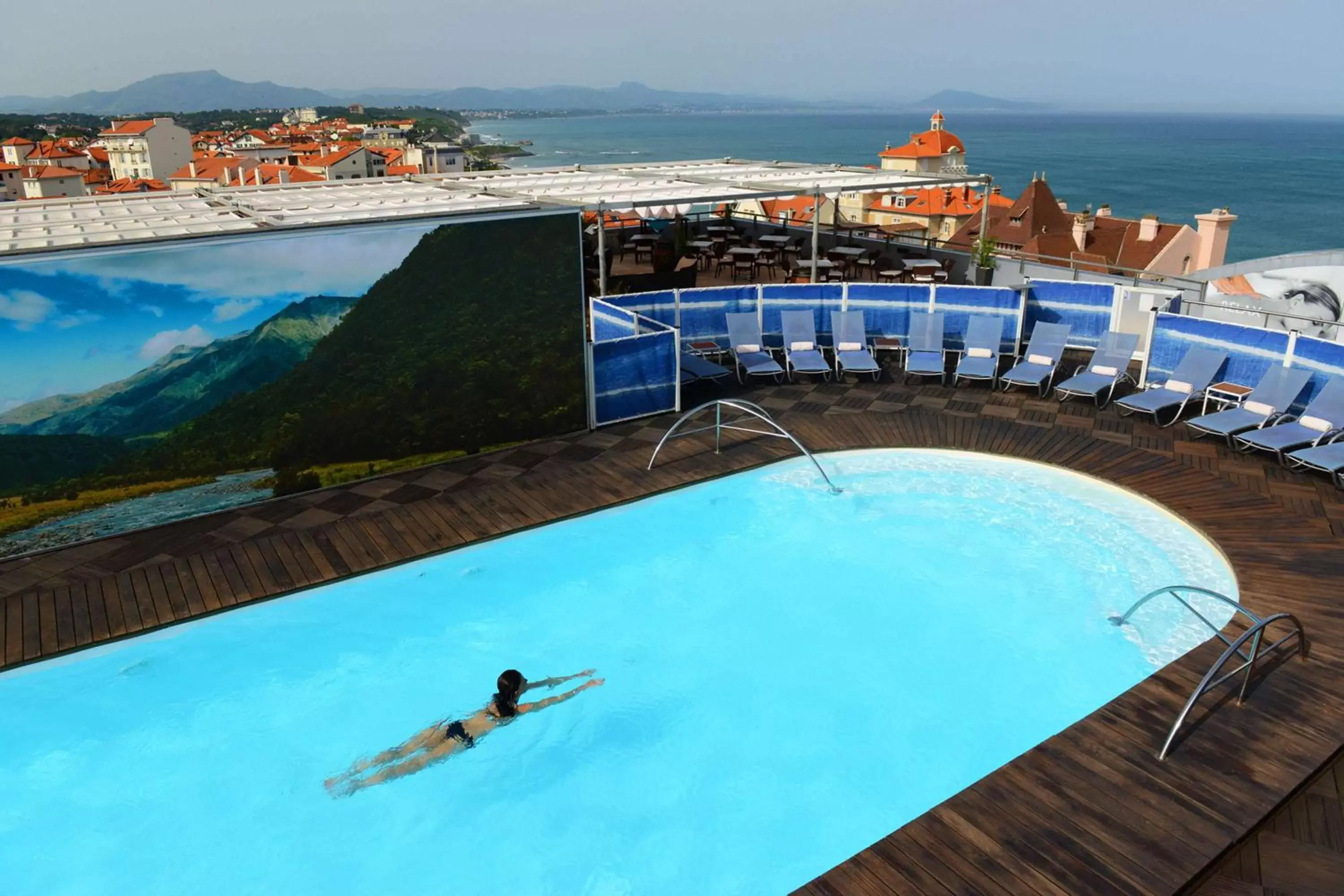Natural landscape, Pool View in Radisson Blu Hotel Biarritz
