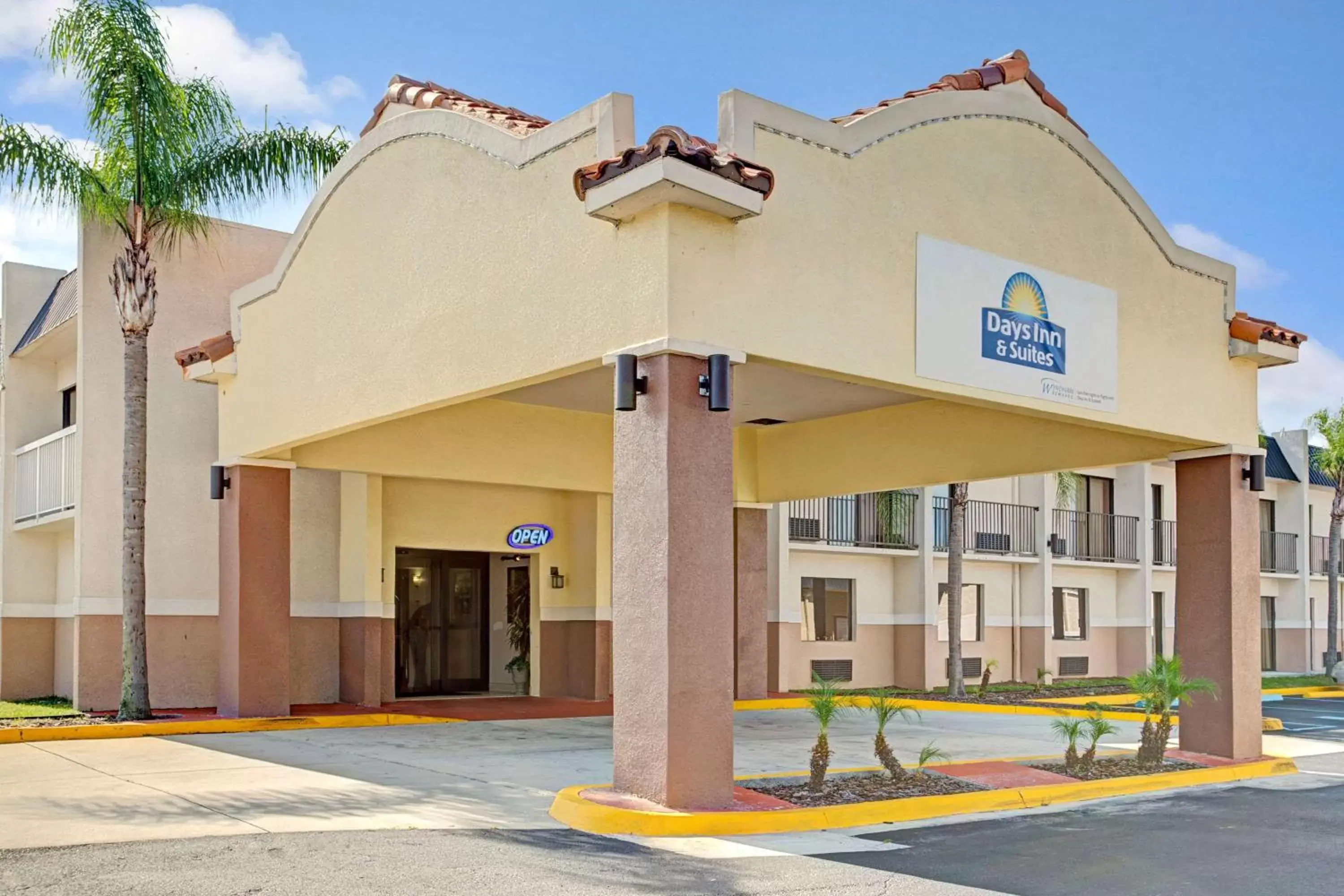 Property Building in Days Inn & Suites by Wyndham Tampa near Ybor City