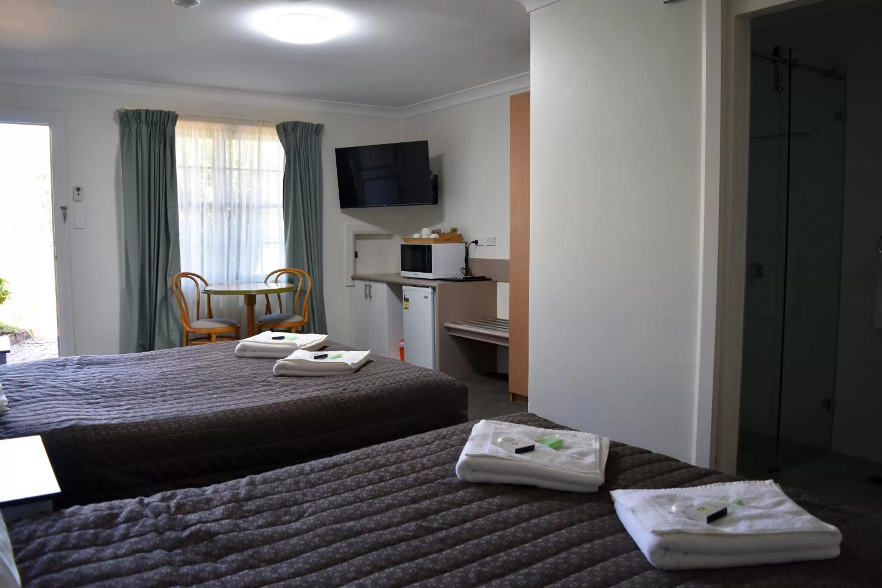 Bed in Ten Dollar Town Motel