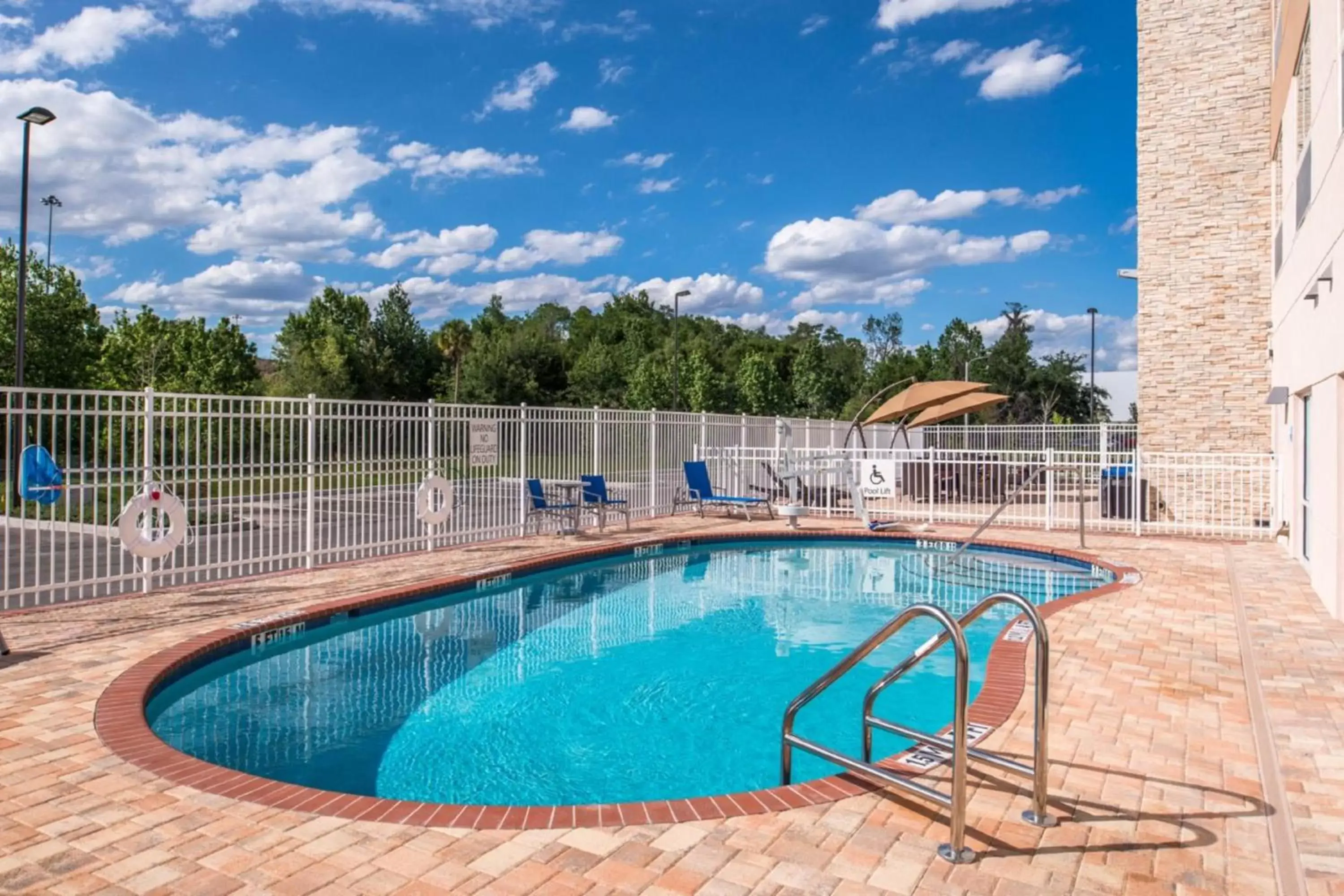 Swimming Pool in Holiday Inn Express & Suites - Tampa North - Wesley Chapel, an IHG Hotel