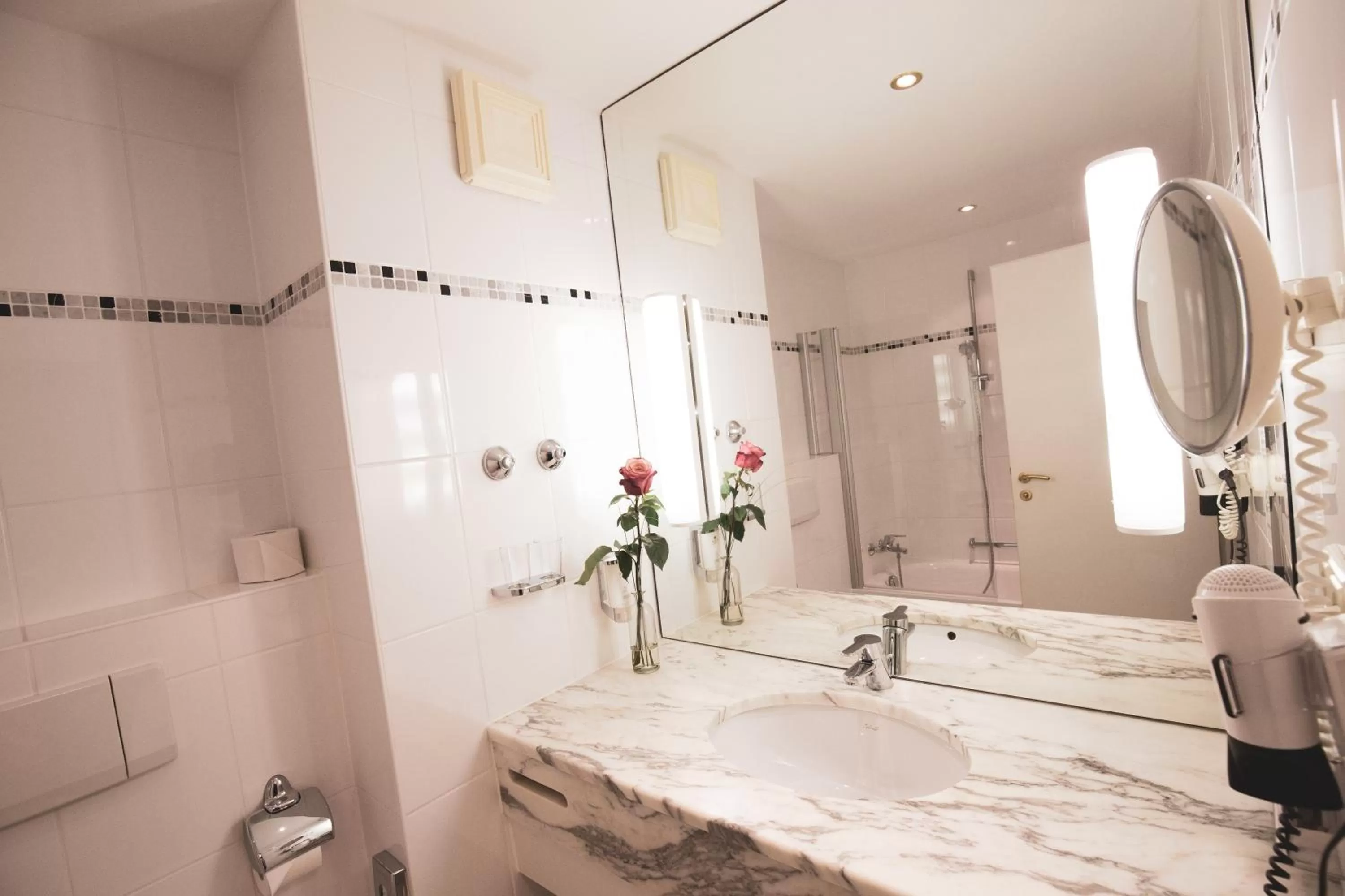 Bathroom in Hotel Bayerischer Hof Miesbach, BW Premier Collection