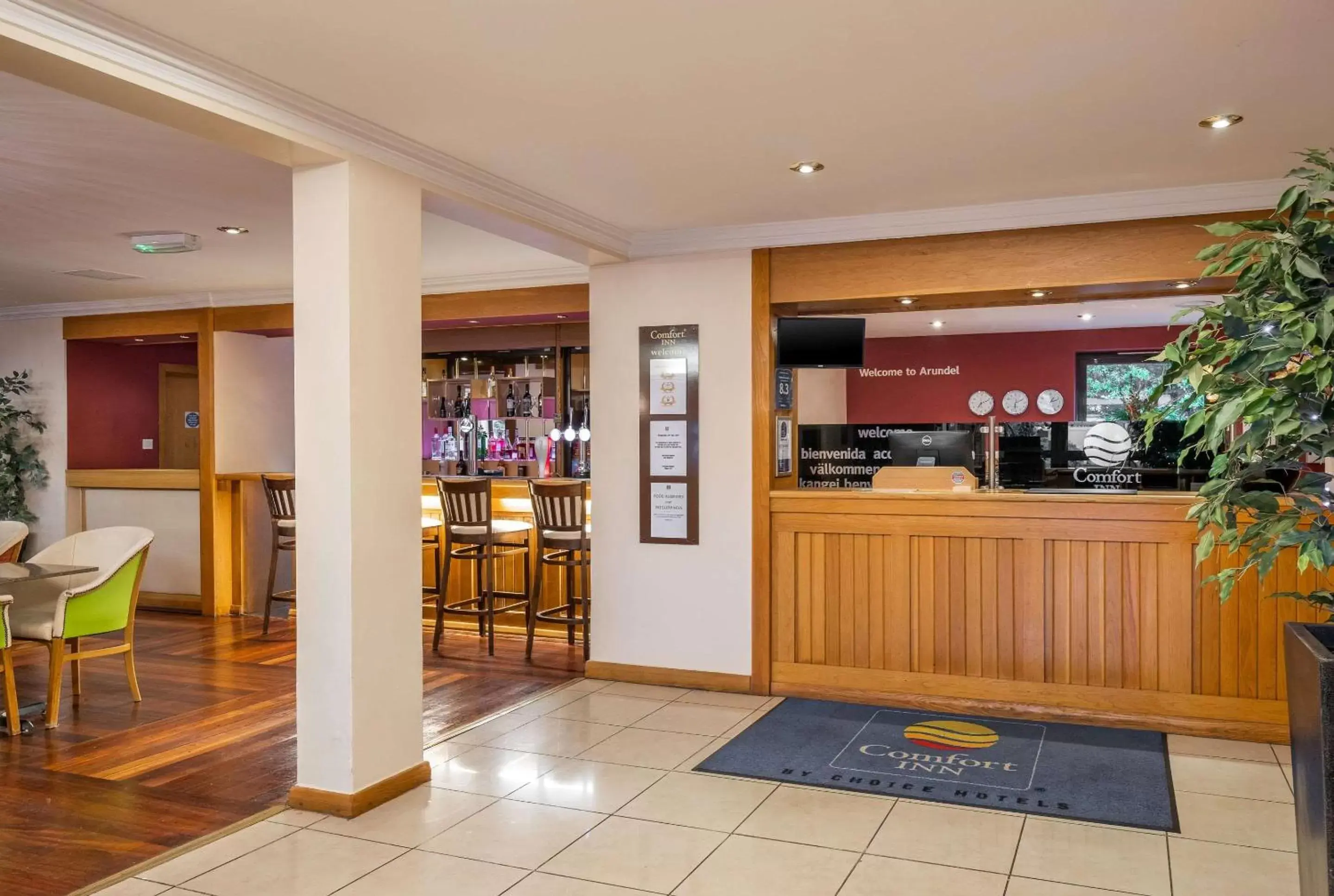 Lobby or reception in Comfort Inn Arundel
