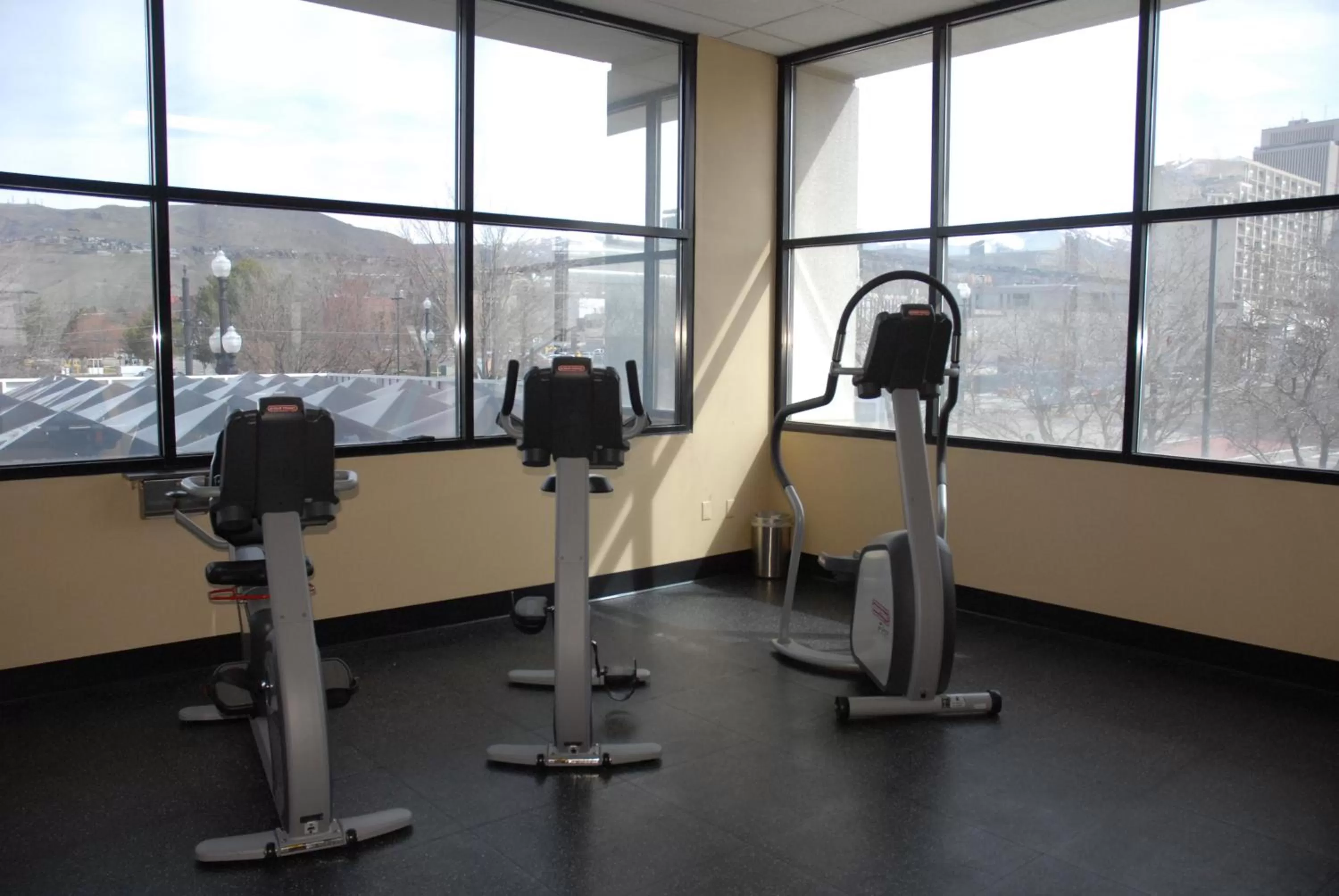 Fitness centre/facilities in Radisson Hotel Salt Lake City Downtown