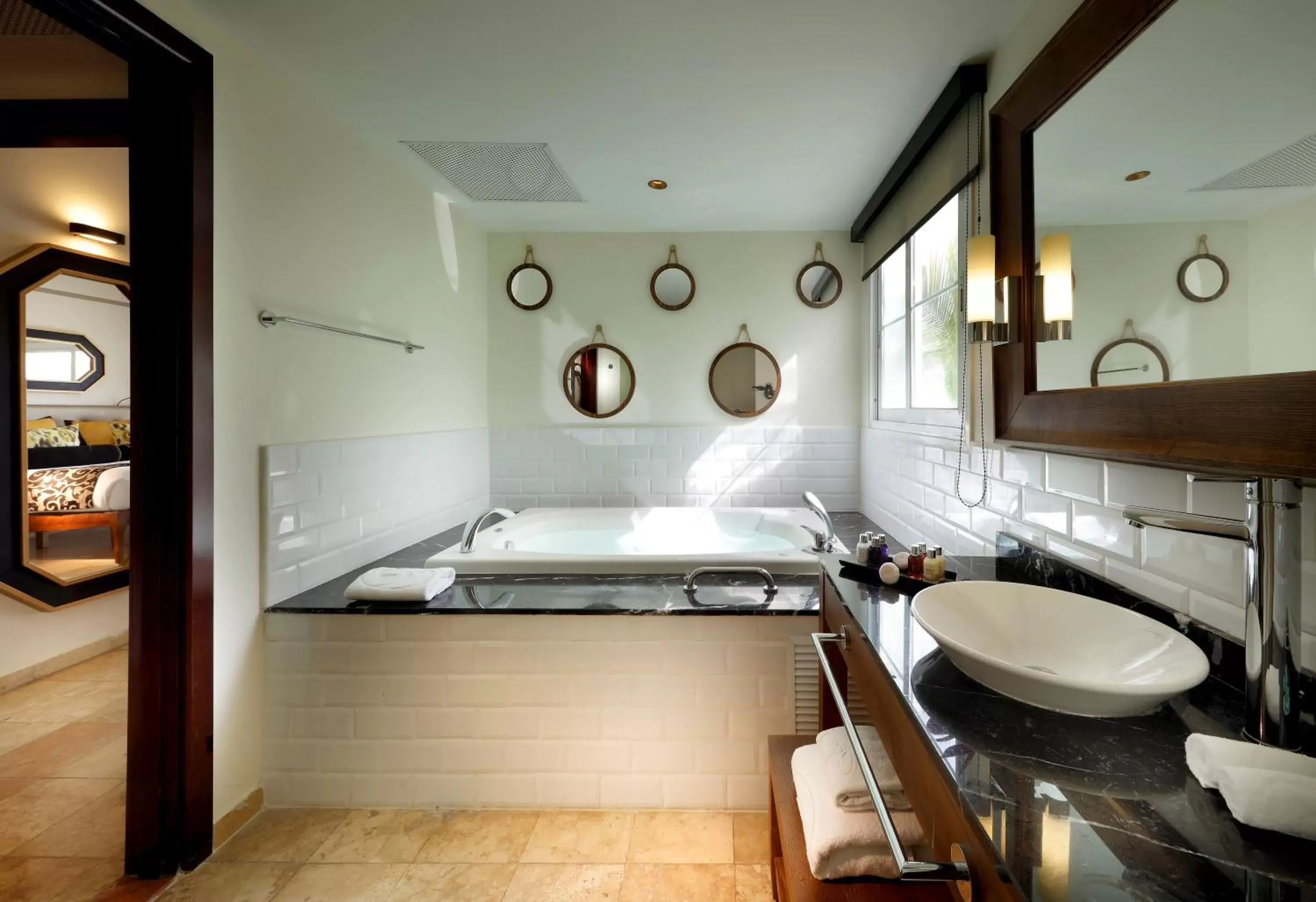 Bathroom, Kitchen/Kitchenette in Grand Palladium Lady Hamilton Resort & Spa - All Inclusive