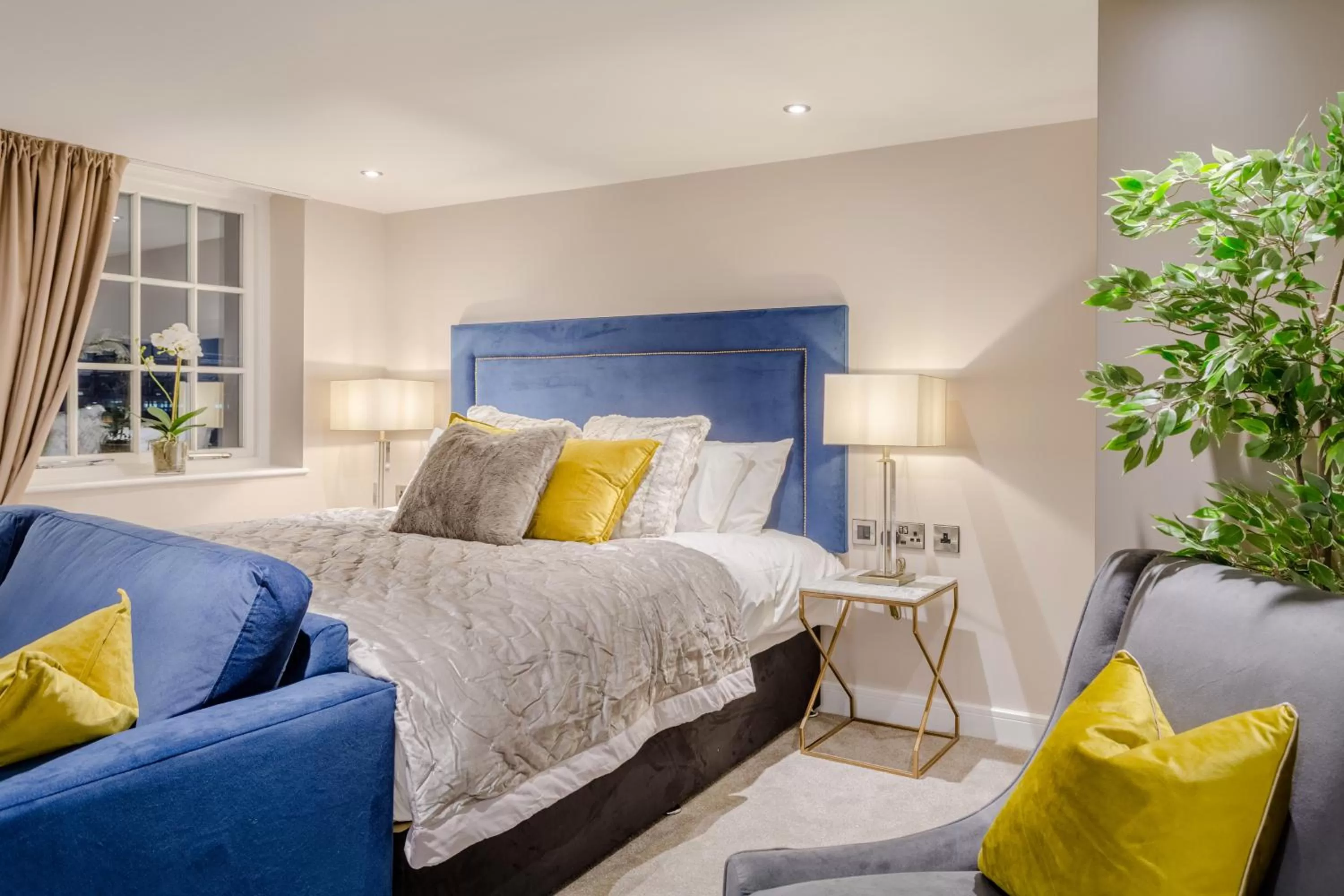 Bed in Heritage Mews Nottingham