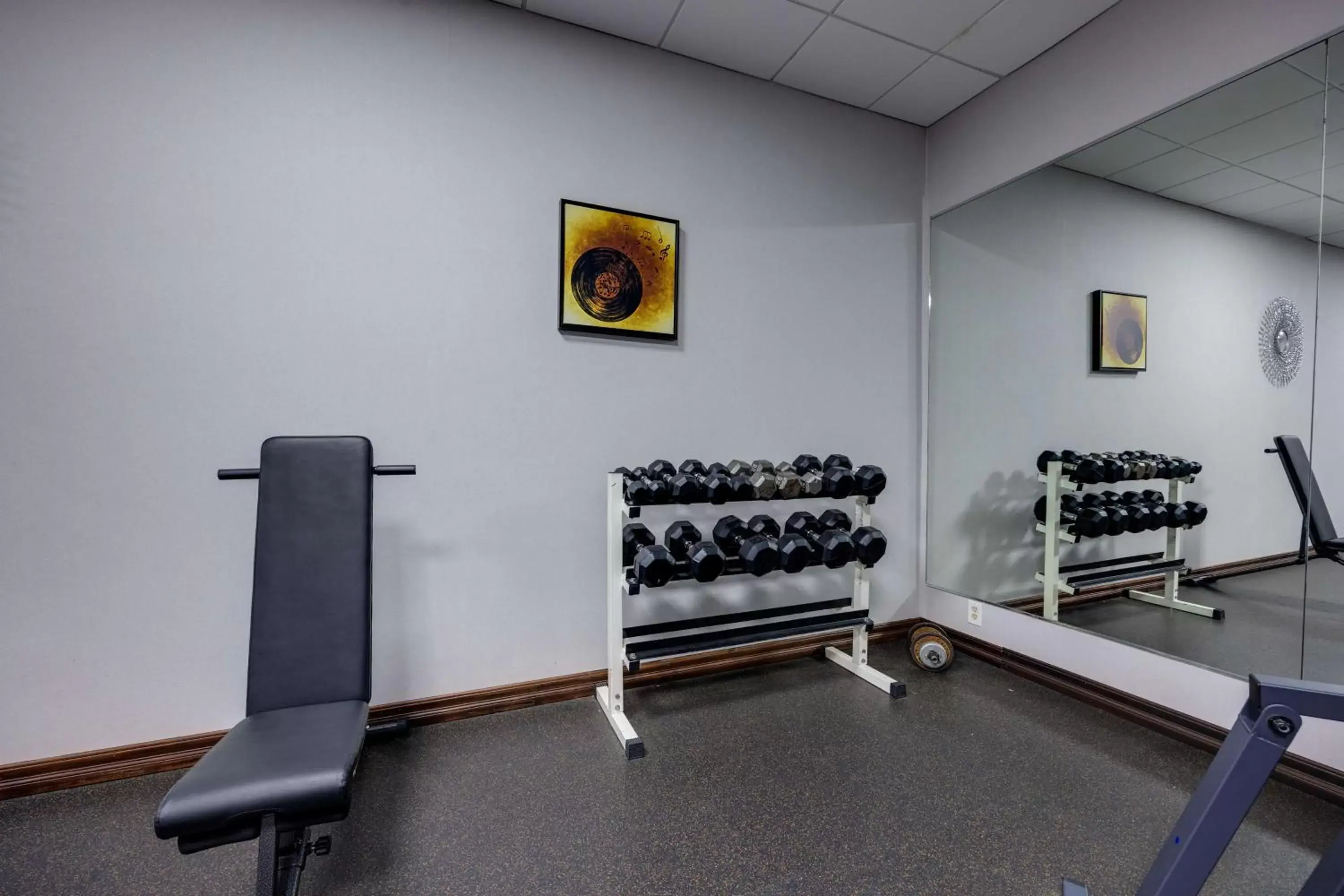 Fitness centre/facilities, Fitness Center/Facilities in Best Western PLUS Downtown/Music Row