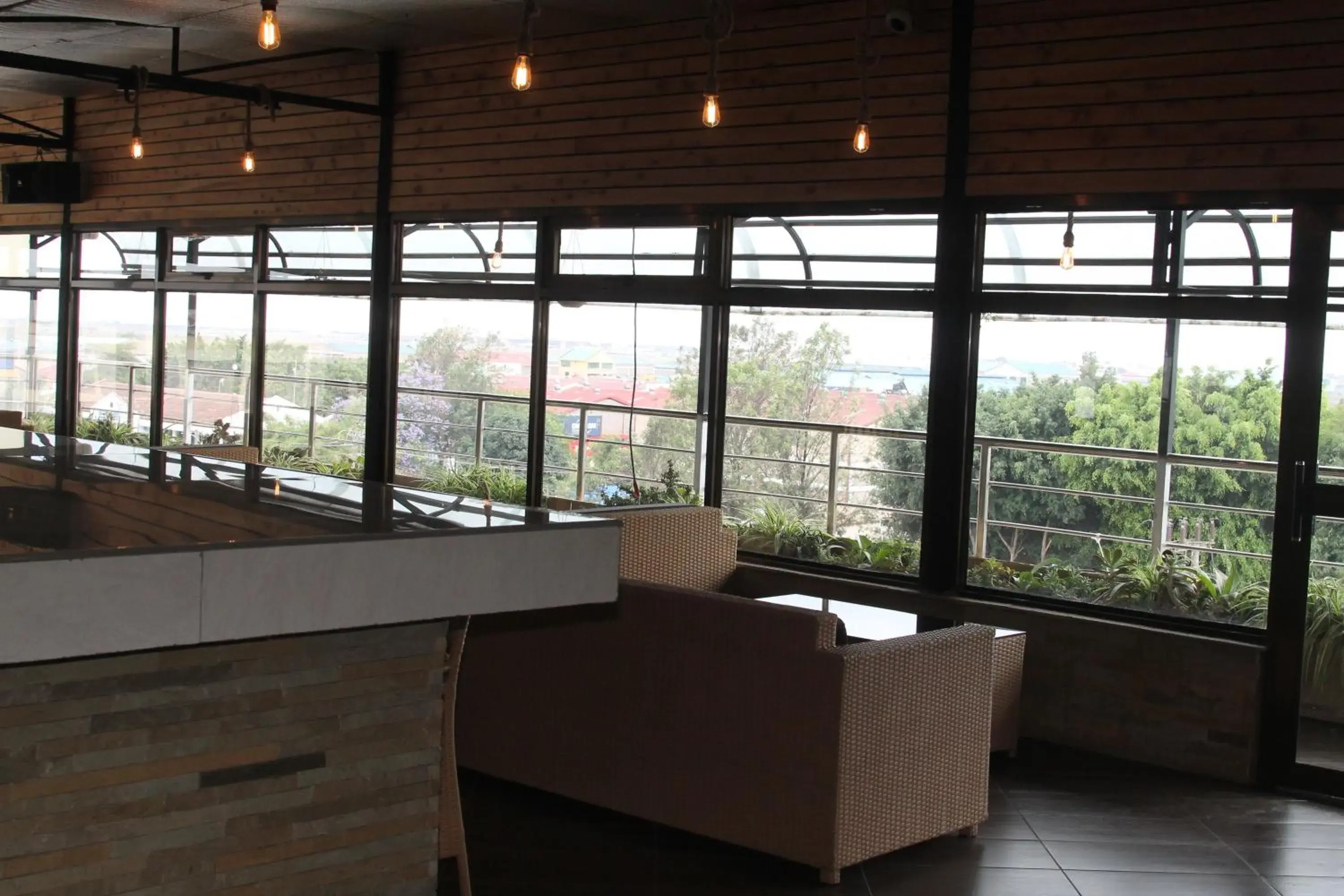 Seating area in Airport Landing Hotel