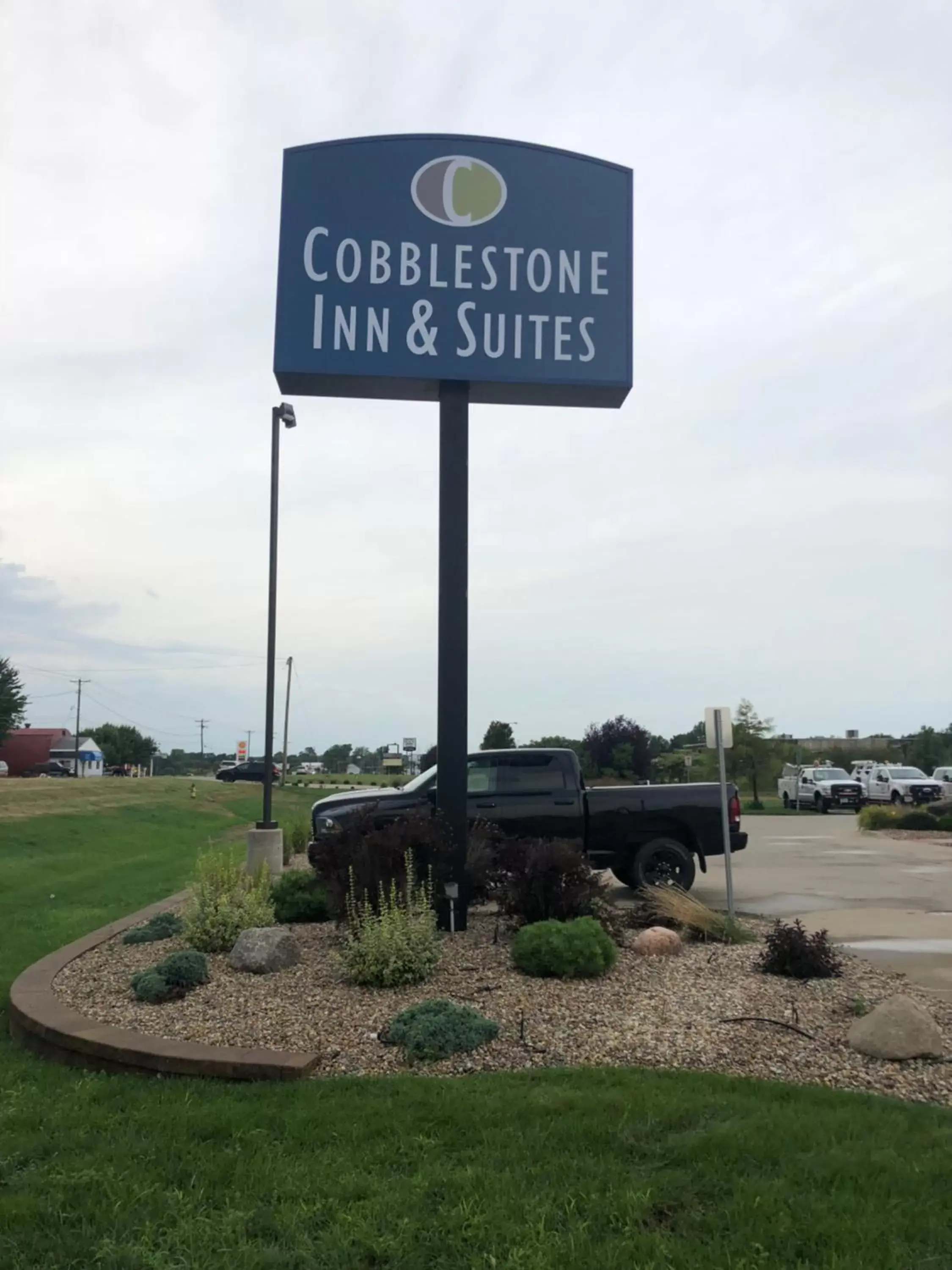 Property logo or sign in Cobblestone Inn & Suites Fort Madison