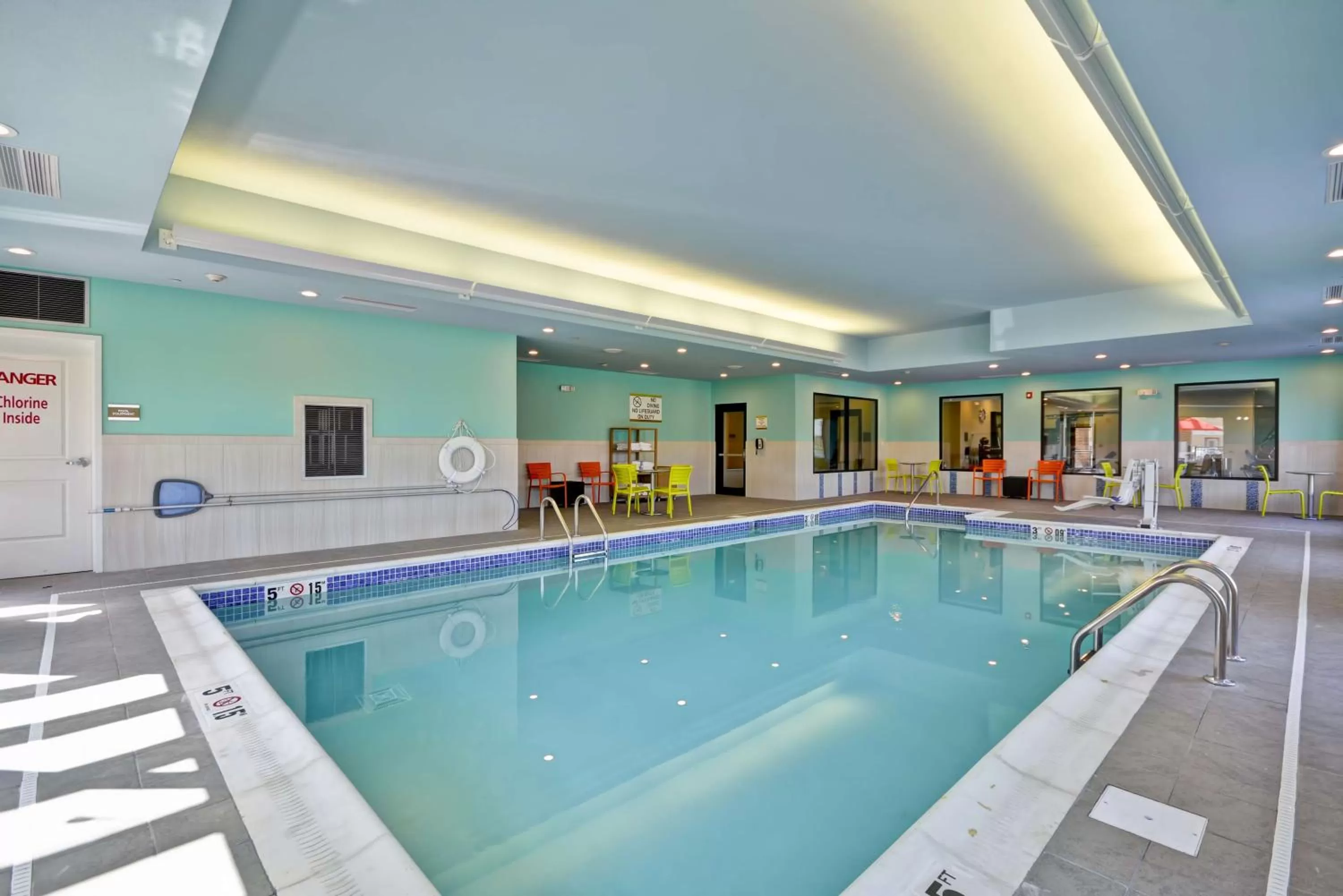 Pool view in Home2 Suites By Hilton Evansville