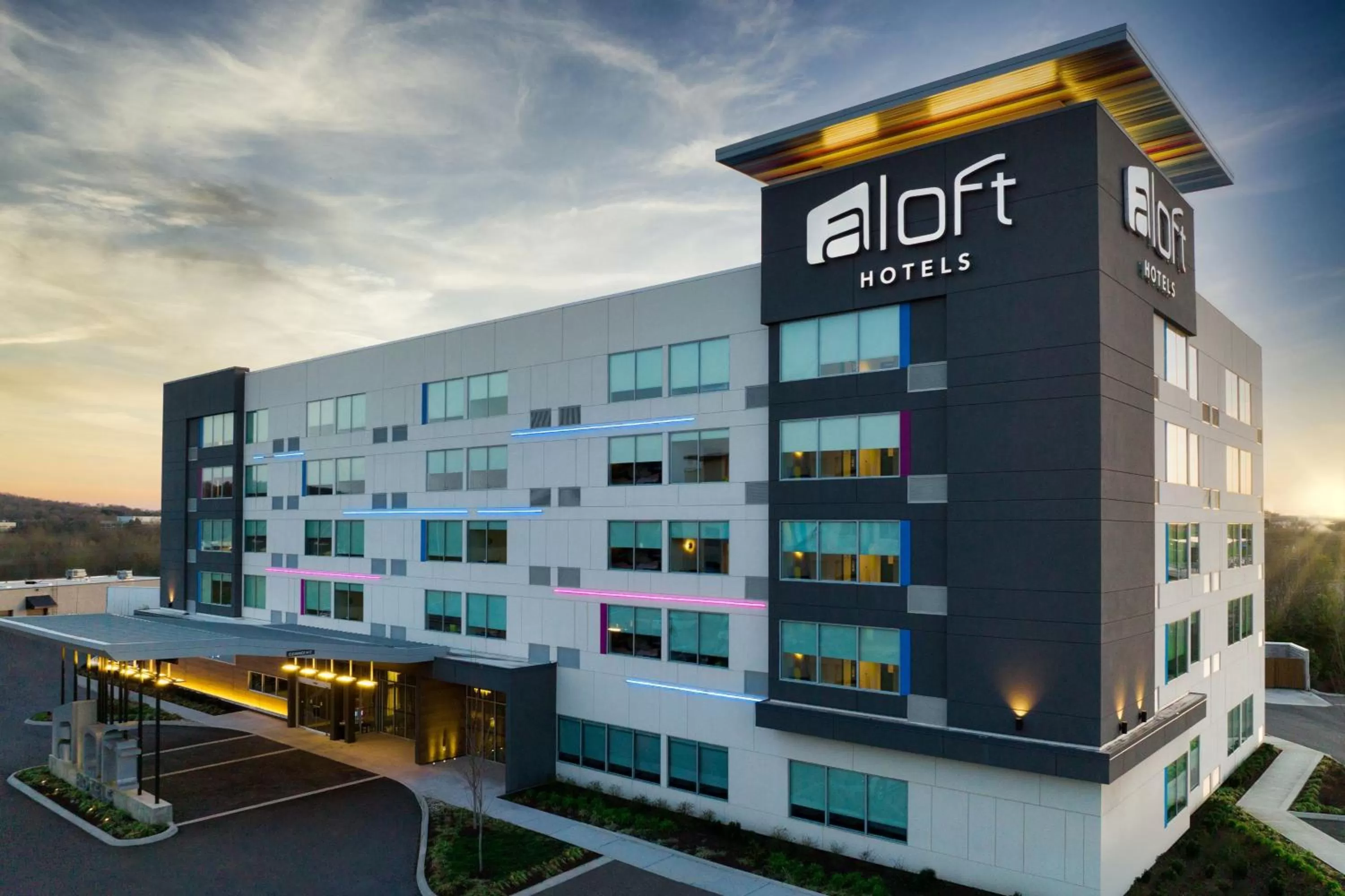 Property building in Aloft Knoxville West