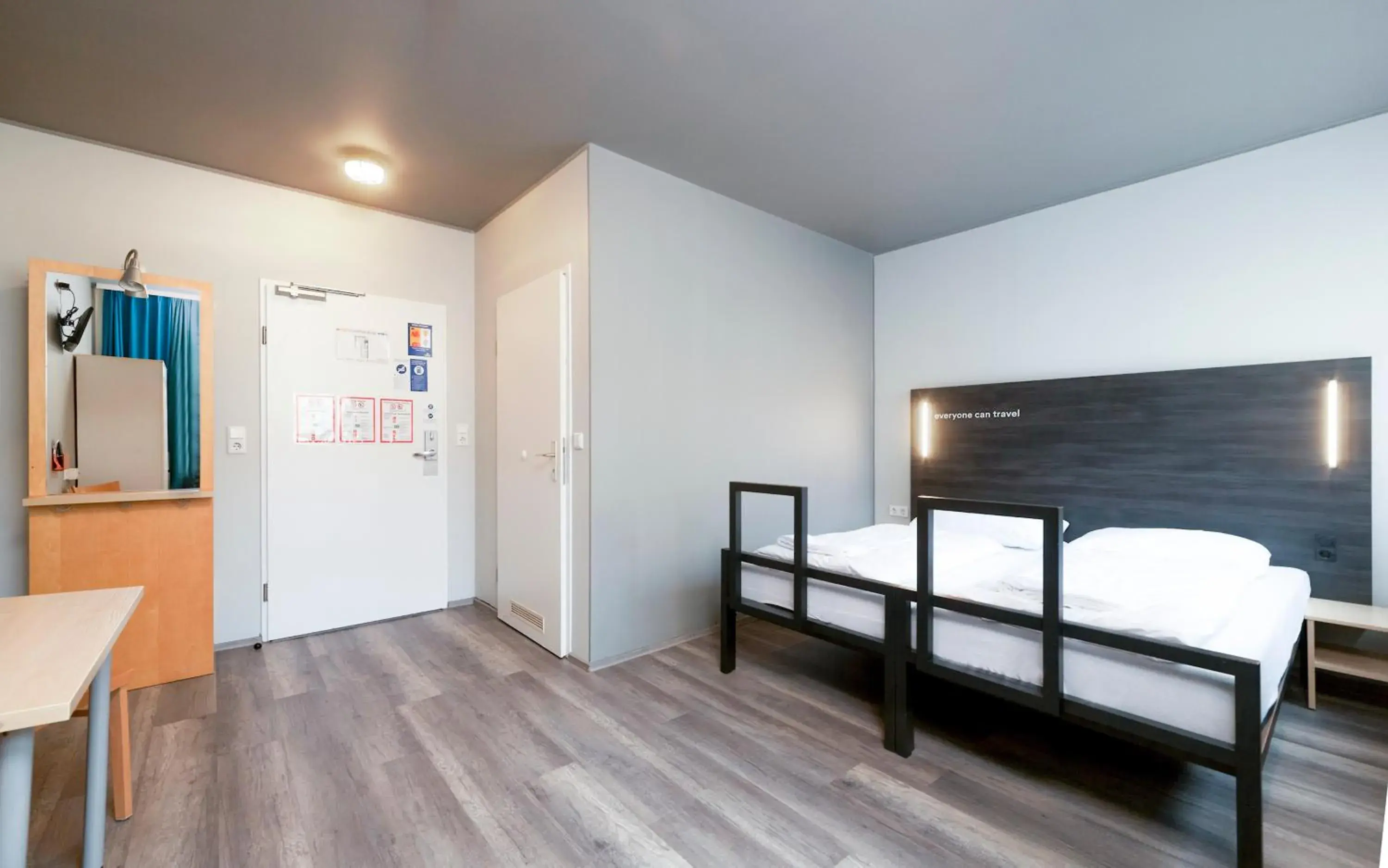 Photo of the whole room, Bed in a&o Wien Stadthalle Photo of the whole room, Bed in a&o Wien Stadthalle