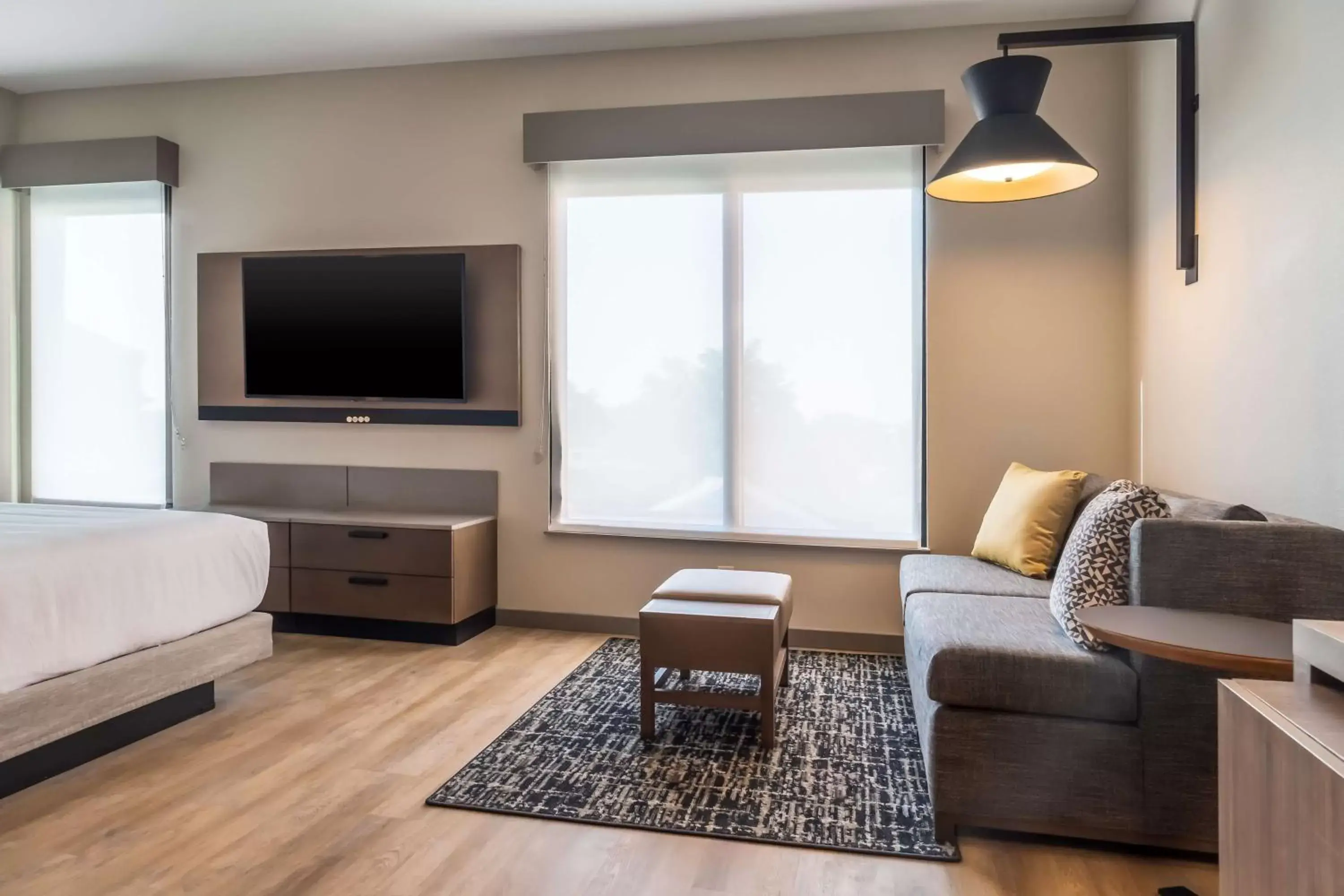 Bedroom, Seating Area in Hyatt Place Gainesville Downtown