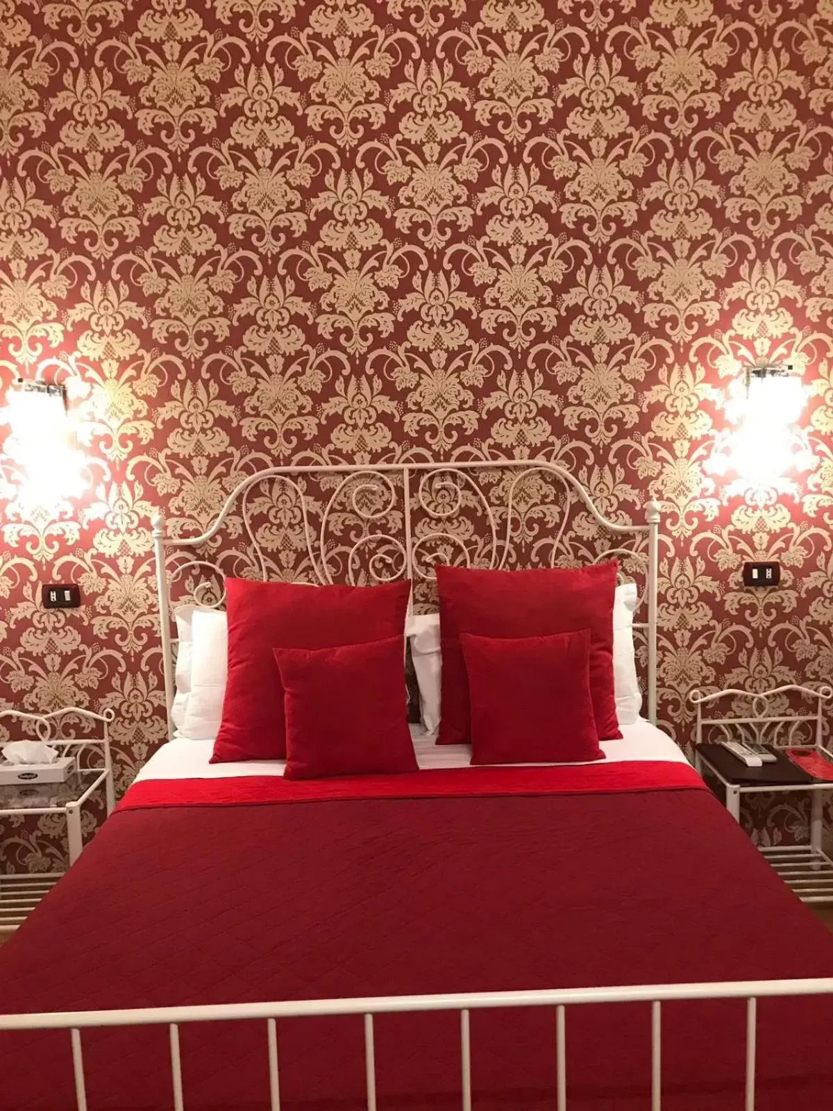 Bed in Vanella Rome Domus