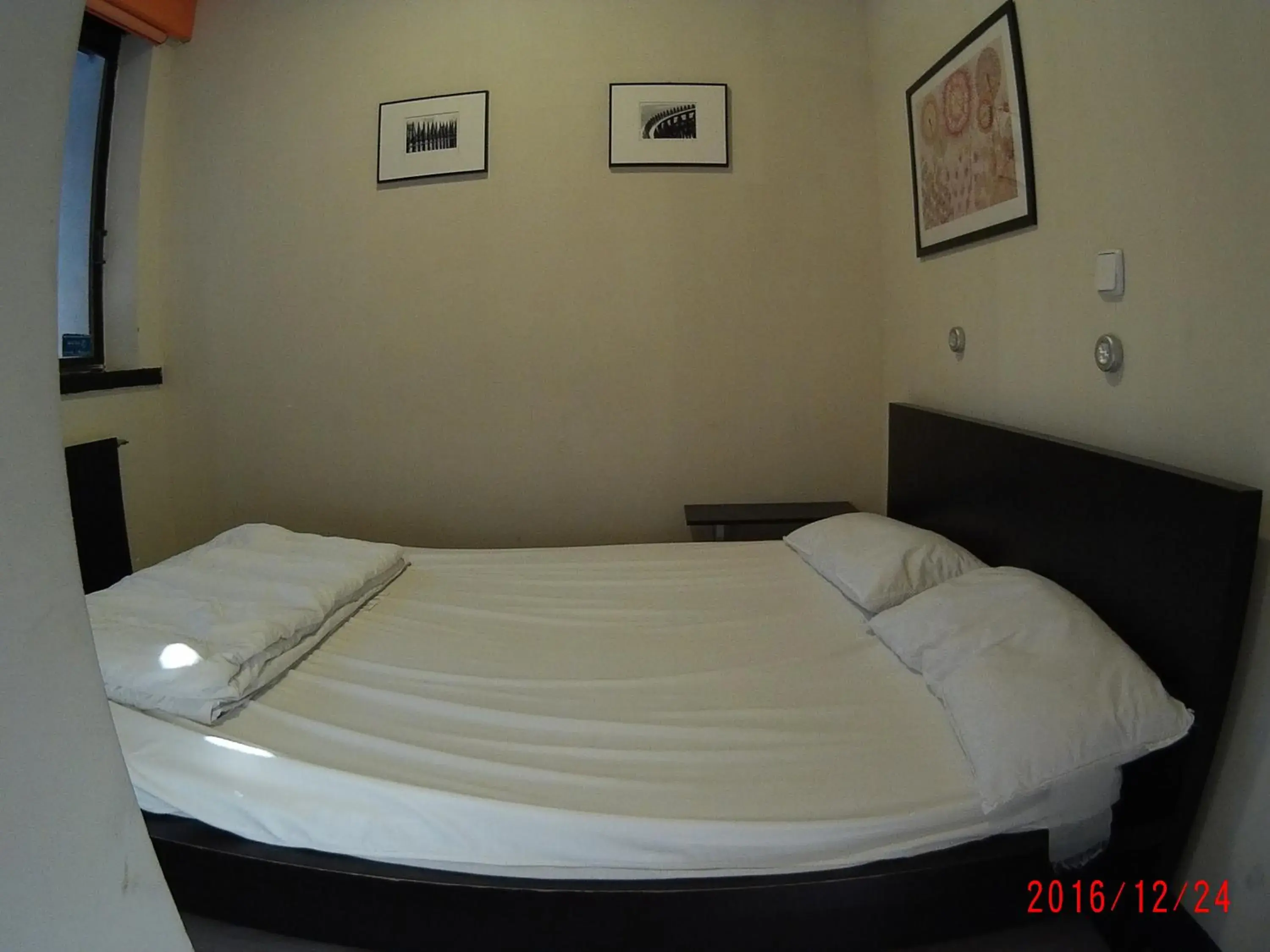 Photo of the whole room, Bed in Hostels Meetingpoint