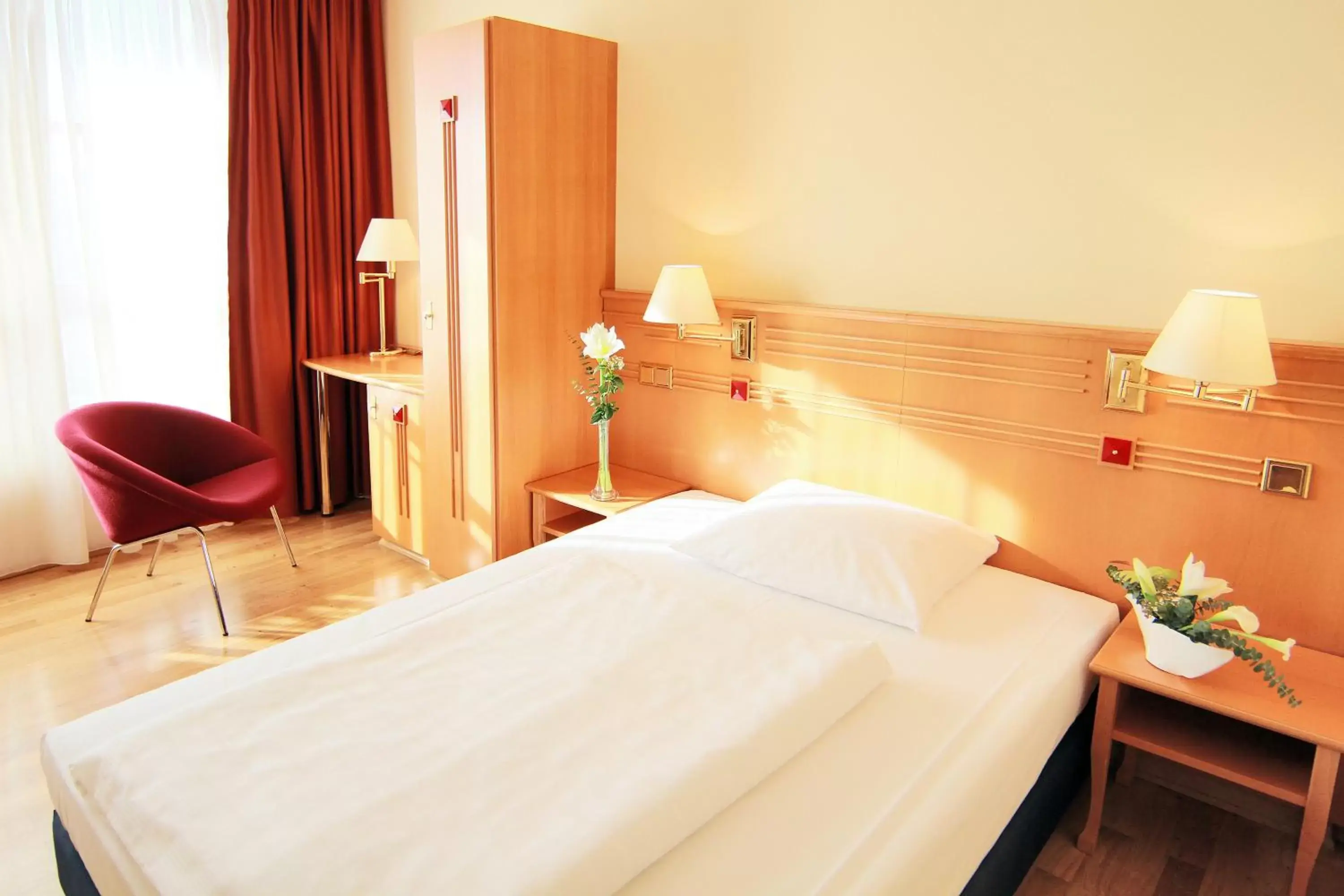 Photo of the whole room, Bed in Boulevard Hotel Altstadt Schwerin