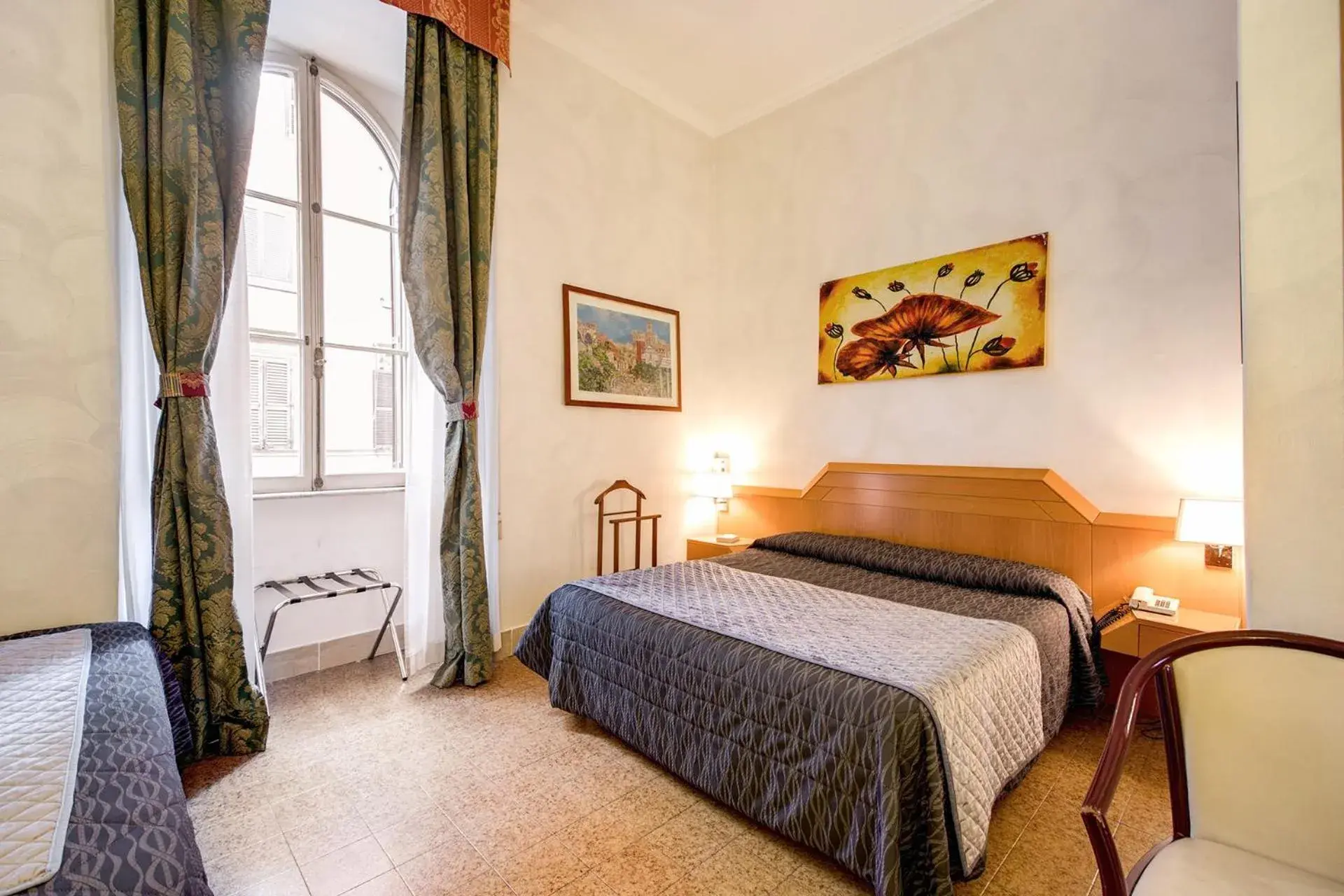Photo of the whole room, Bed in Hotel Giotto Flavia