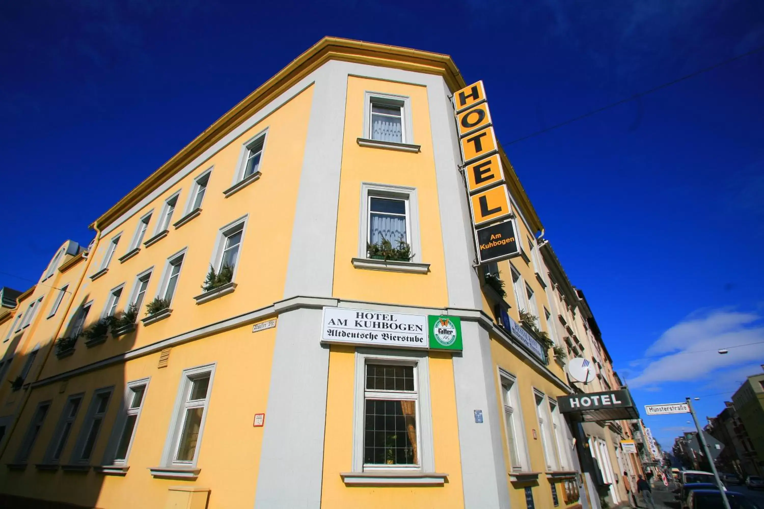 Facade/entrance in Hotel Am Kuhbogen