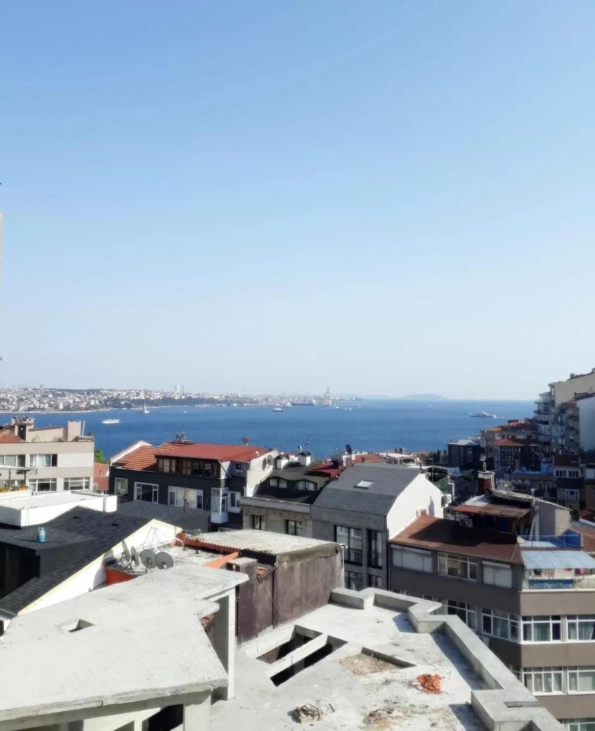 Deluxe Suite with Sea View in Lir Residence Suites LONG STAY