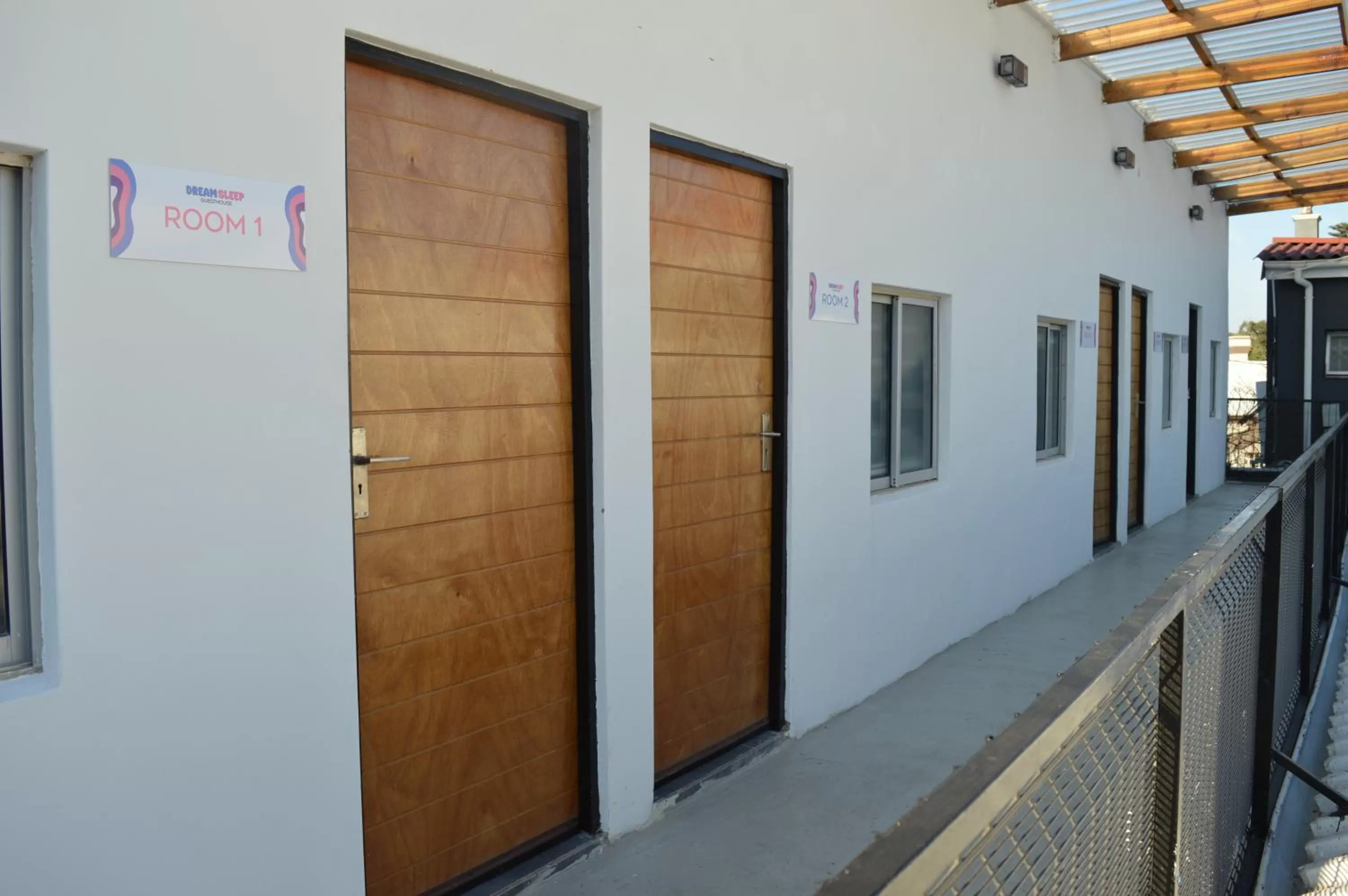 Facade/entrance in DreamSleep