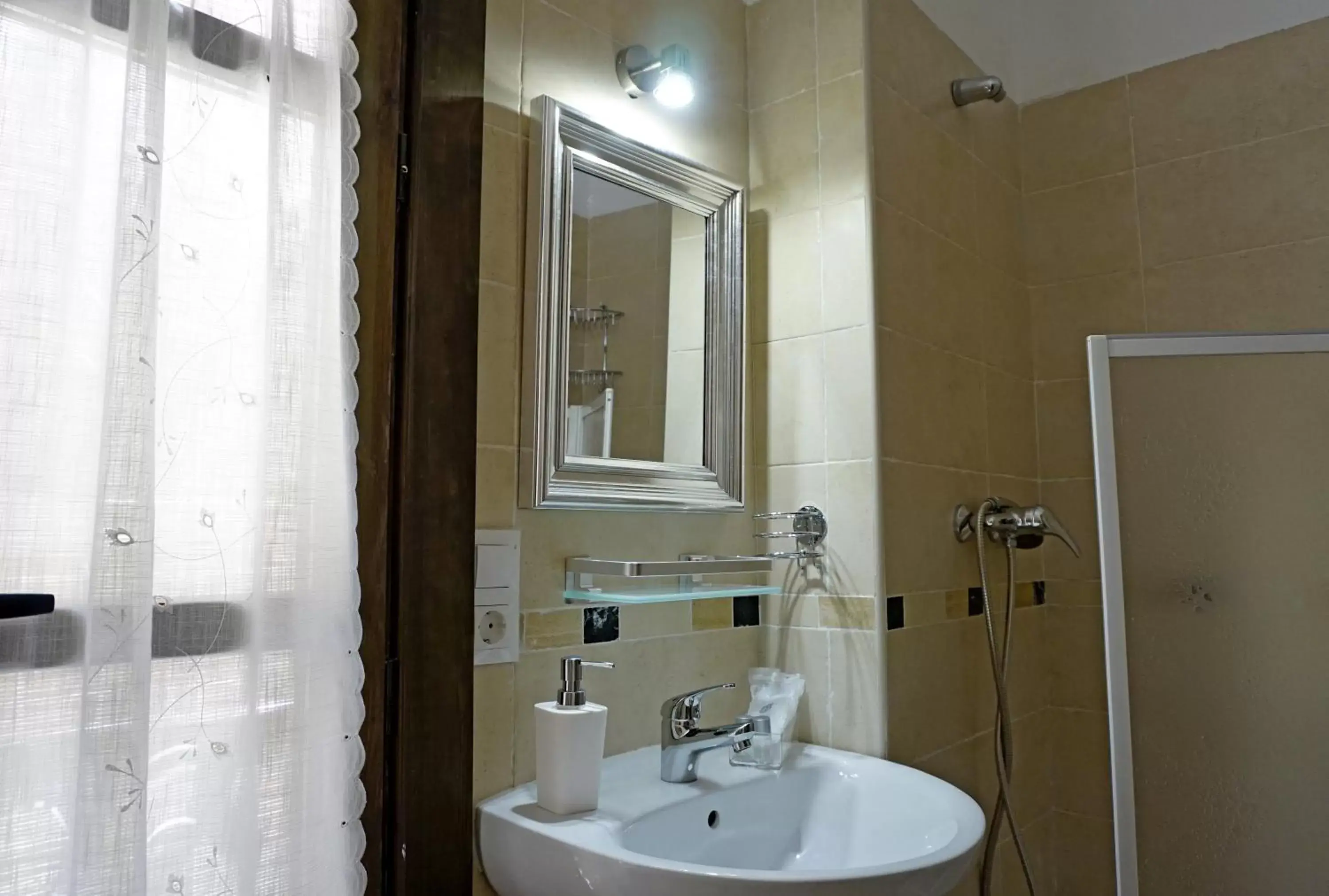 Bathroom in CANDIL SUITE Comares