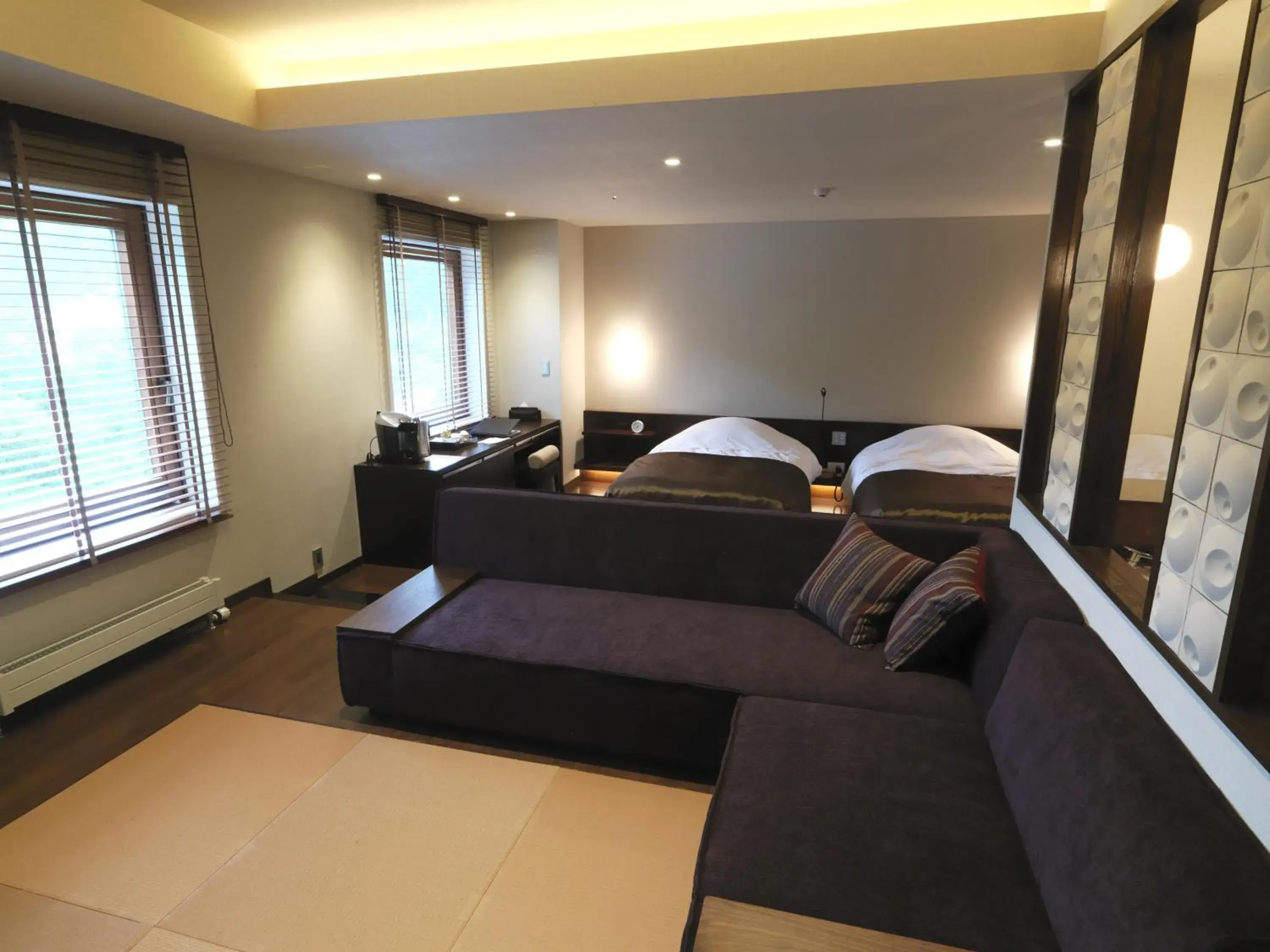Photo of the whole room, Bed in Jozankei Tsuruga Resort Spa Mori no Uta