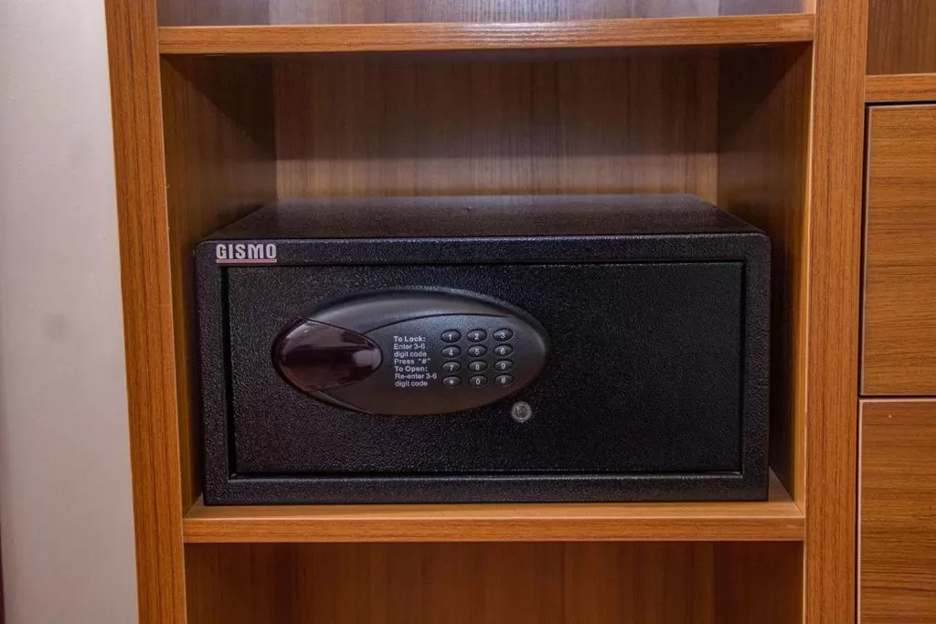 safe in Vickmark Hotel