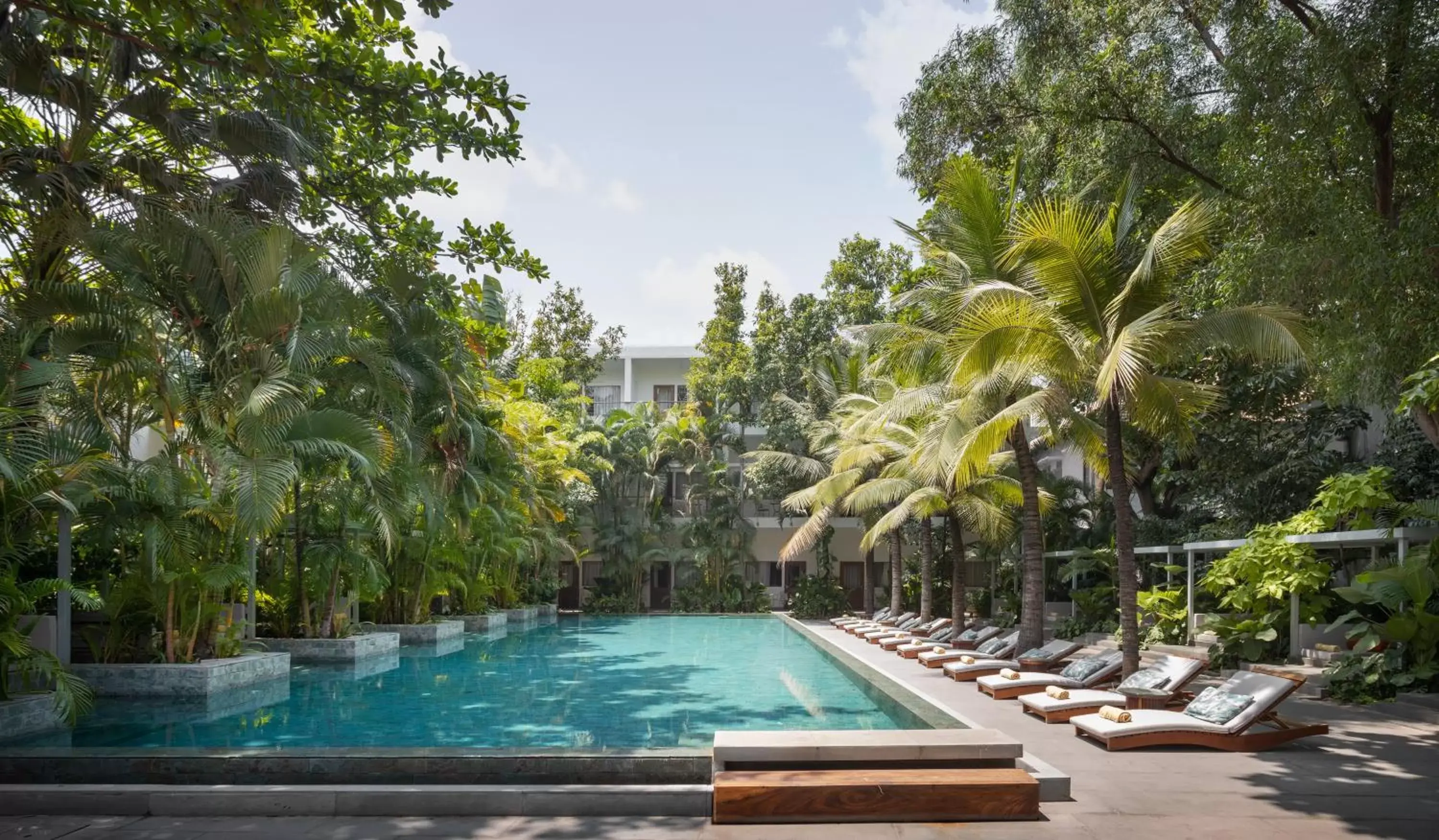 Swimming Pool in Plantation Urban Resort & Spa