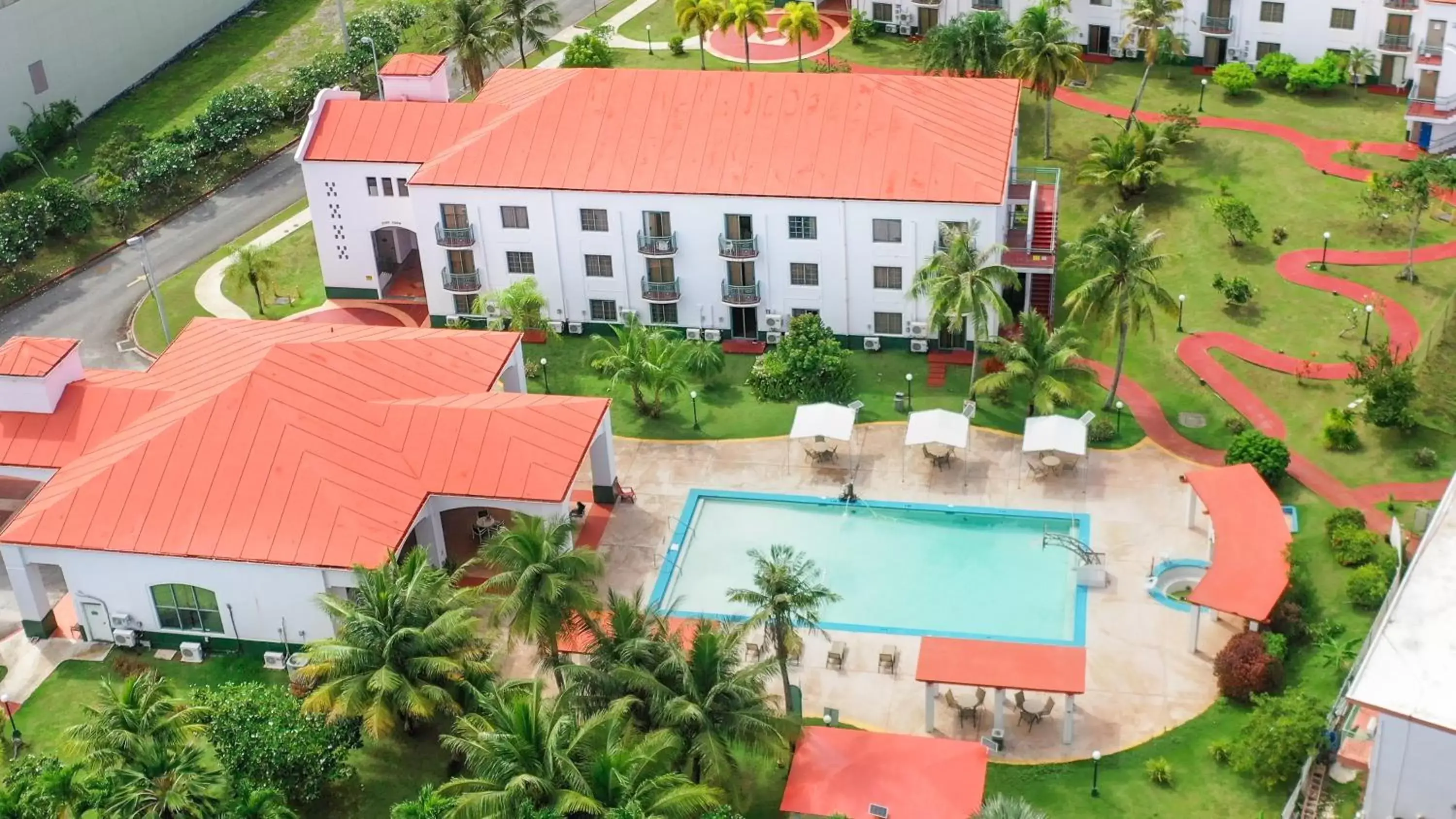 Property building, Bird's-eye View in Garden Villa Hotel