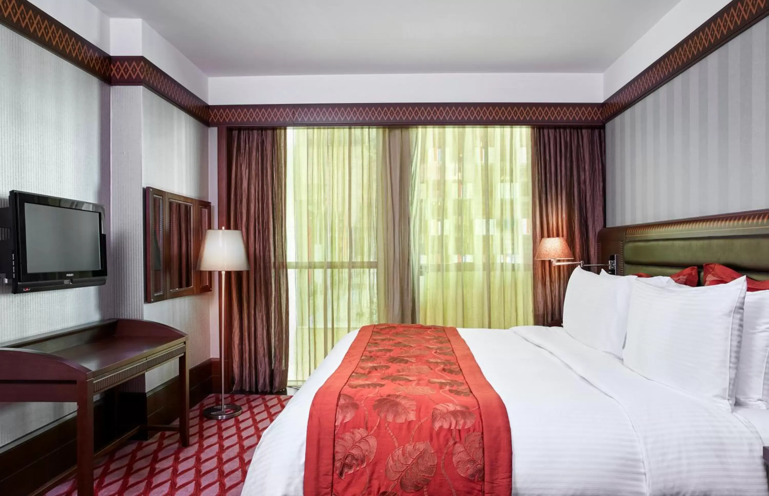 Photo of the whole room, Bed in Holiday Inn Kuwait Al Thuraya City, an IHG Hotel