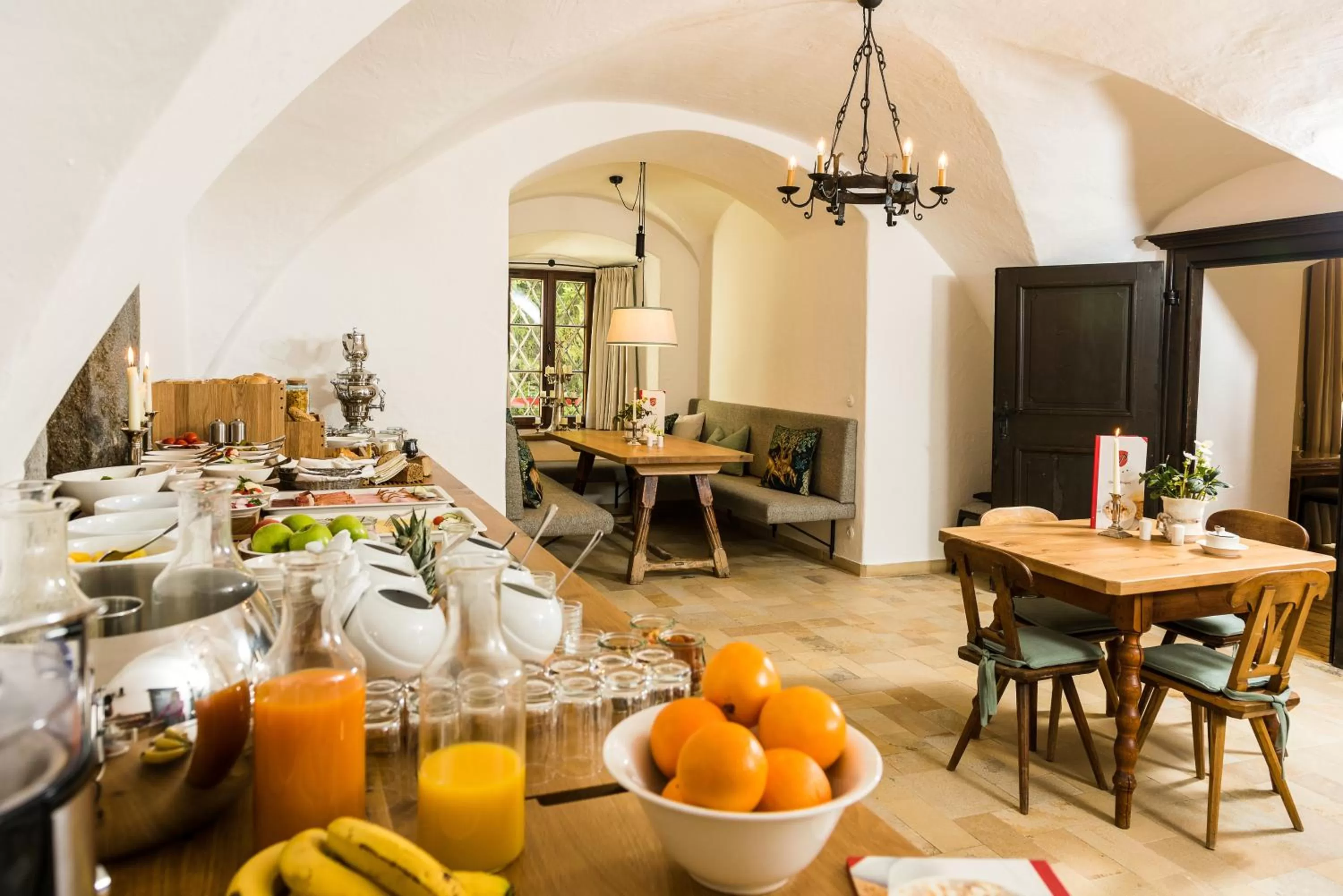 Food and drinks in Schloss Prielau Hotel & Restaurants