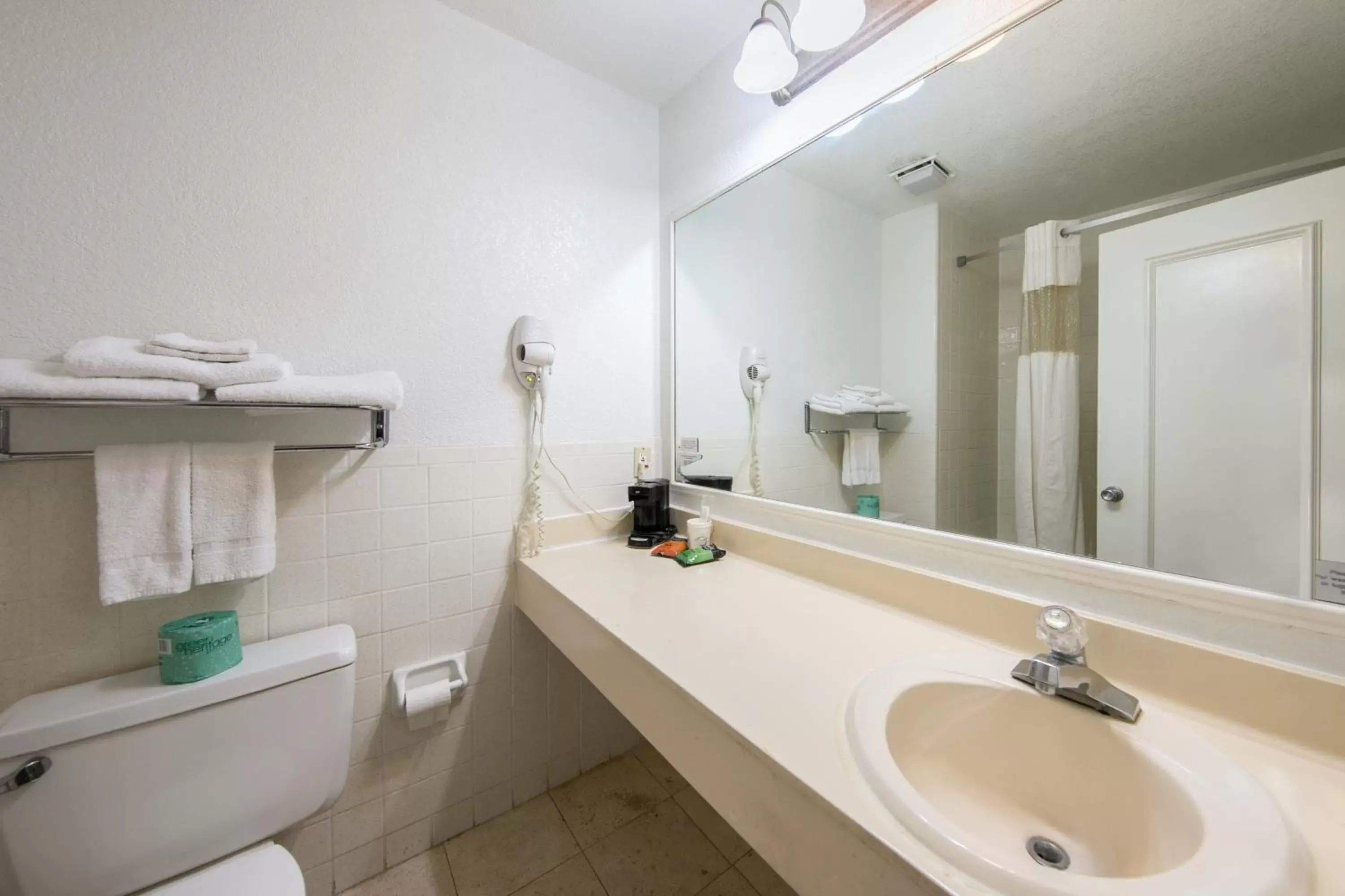 Bathroom in Americas Best Value Inn Brenham