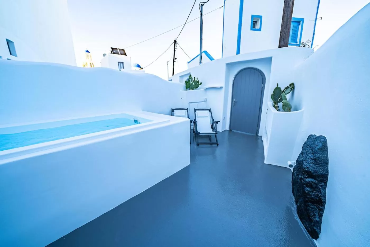 Pool view in Eternity Suites Santorini