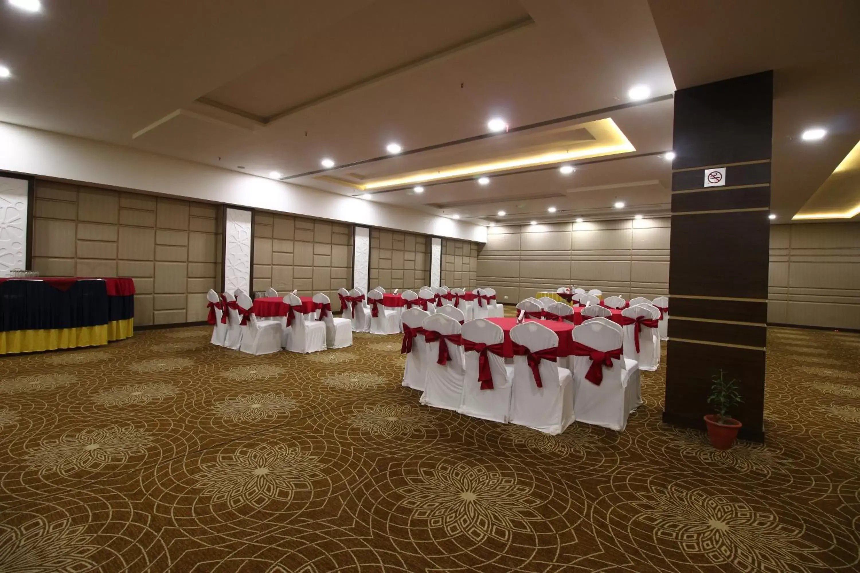 Banquet/Function facilities, Banquet Facilities in The Retreat