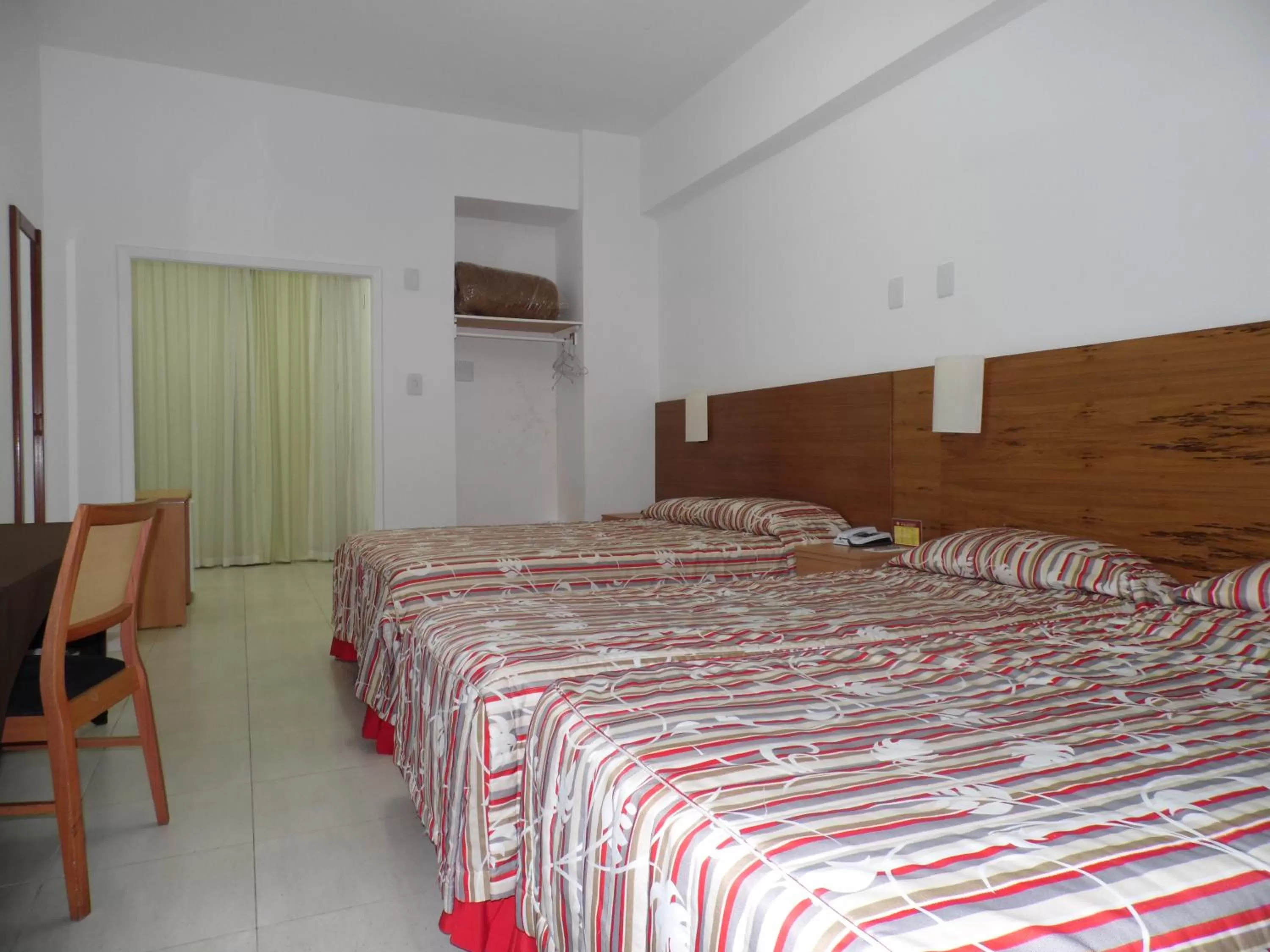 Bed in Atlântico Centro Apartments