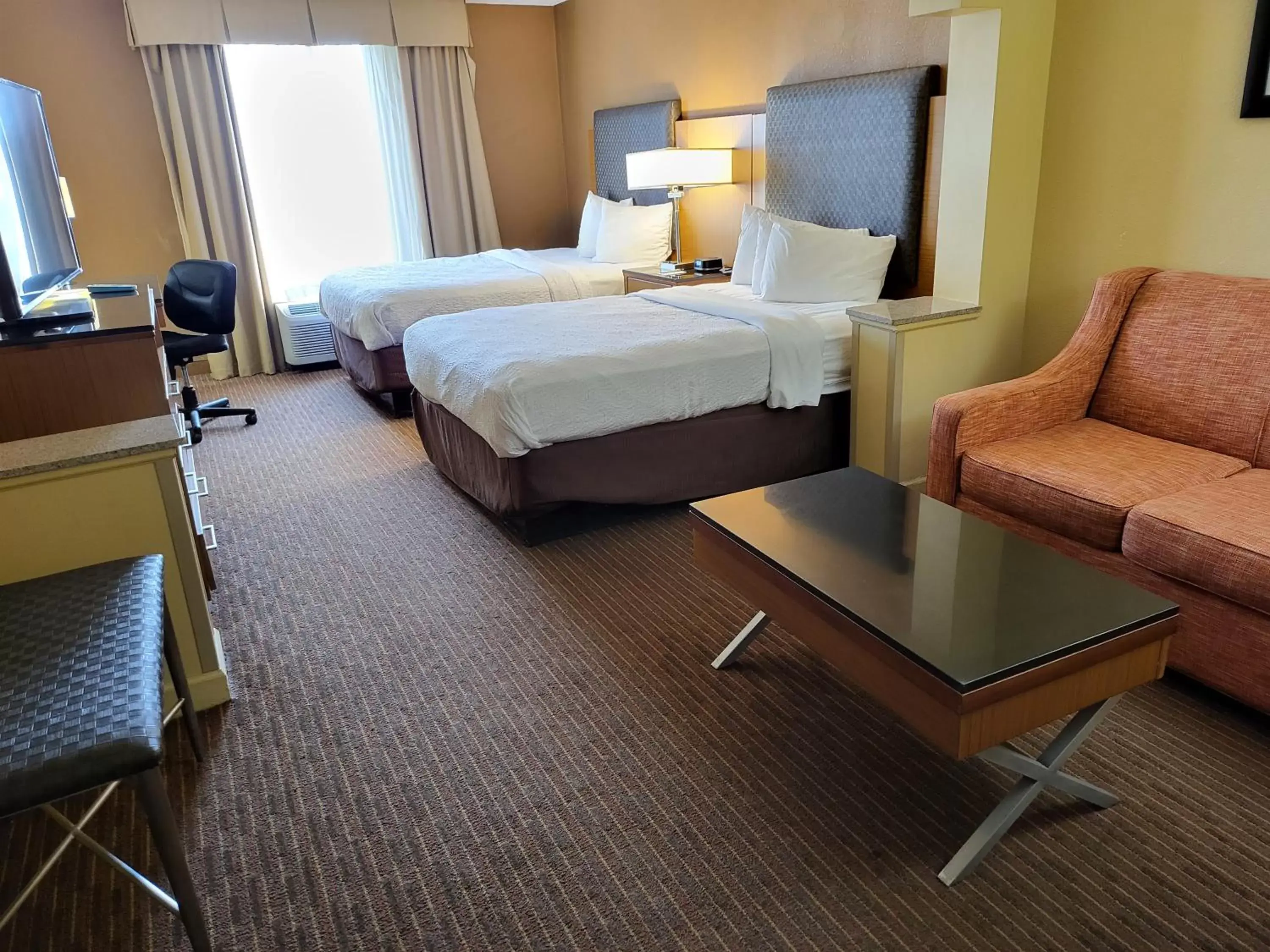 Bed in Wingate by Wyndham Greensboro-Coliseum