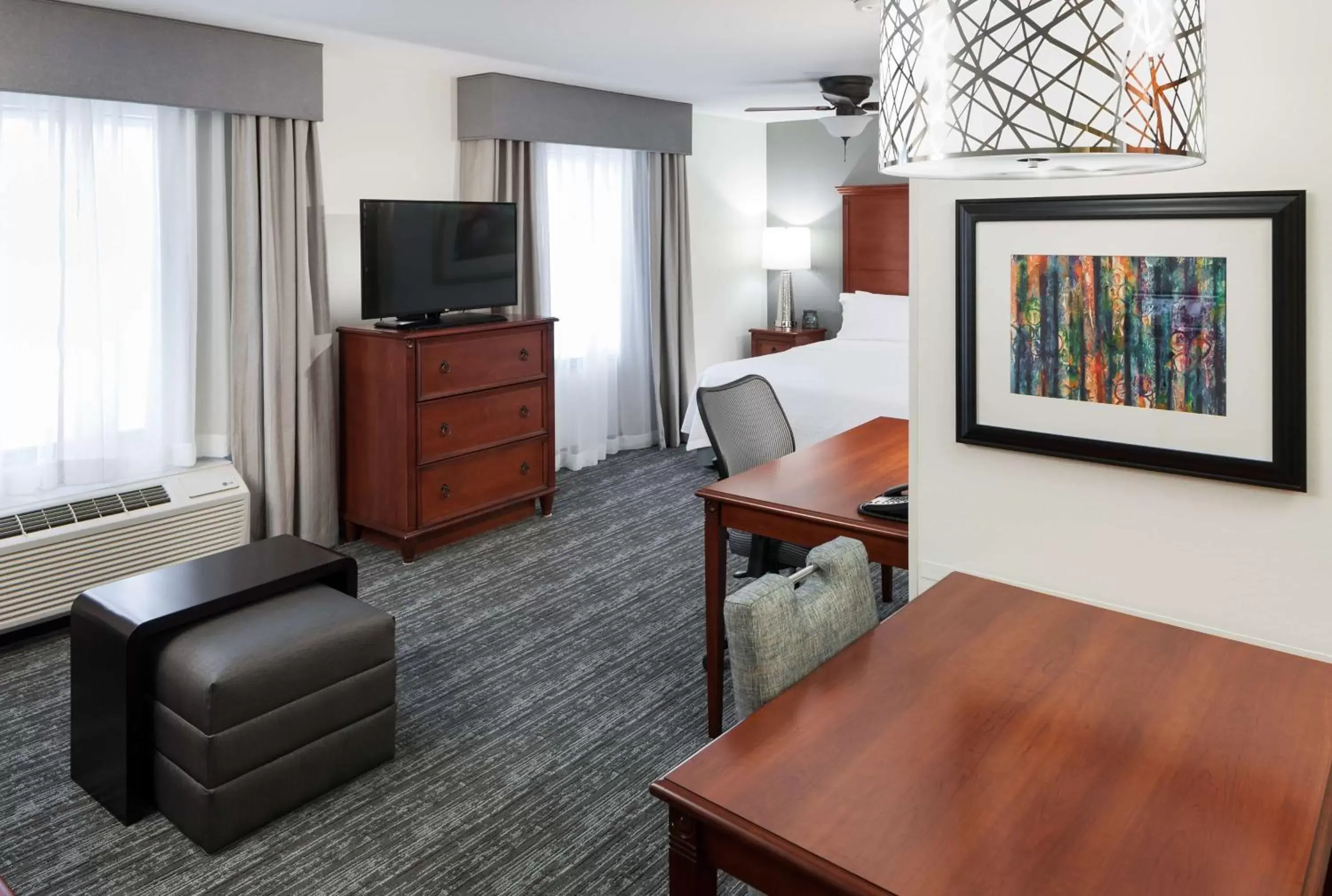 Bedroom, Seating Area in Homewood Suites Denton