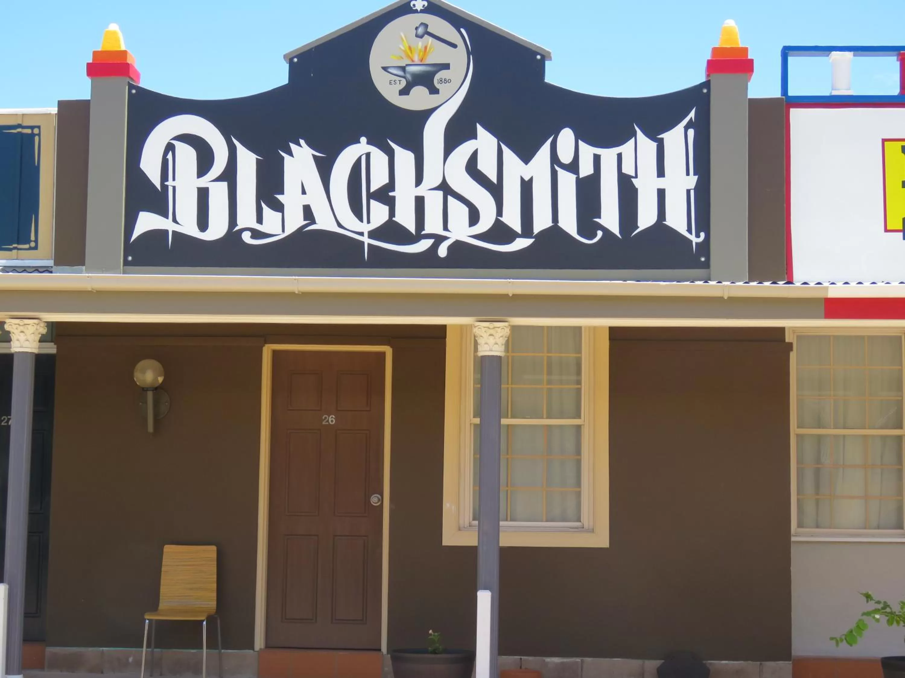 Property building in Burke & Wills Mt Isa