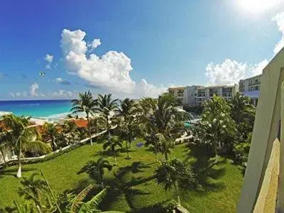 Day in Apartment Ocean Front Cancun