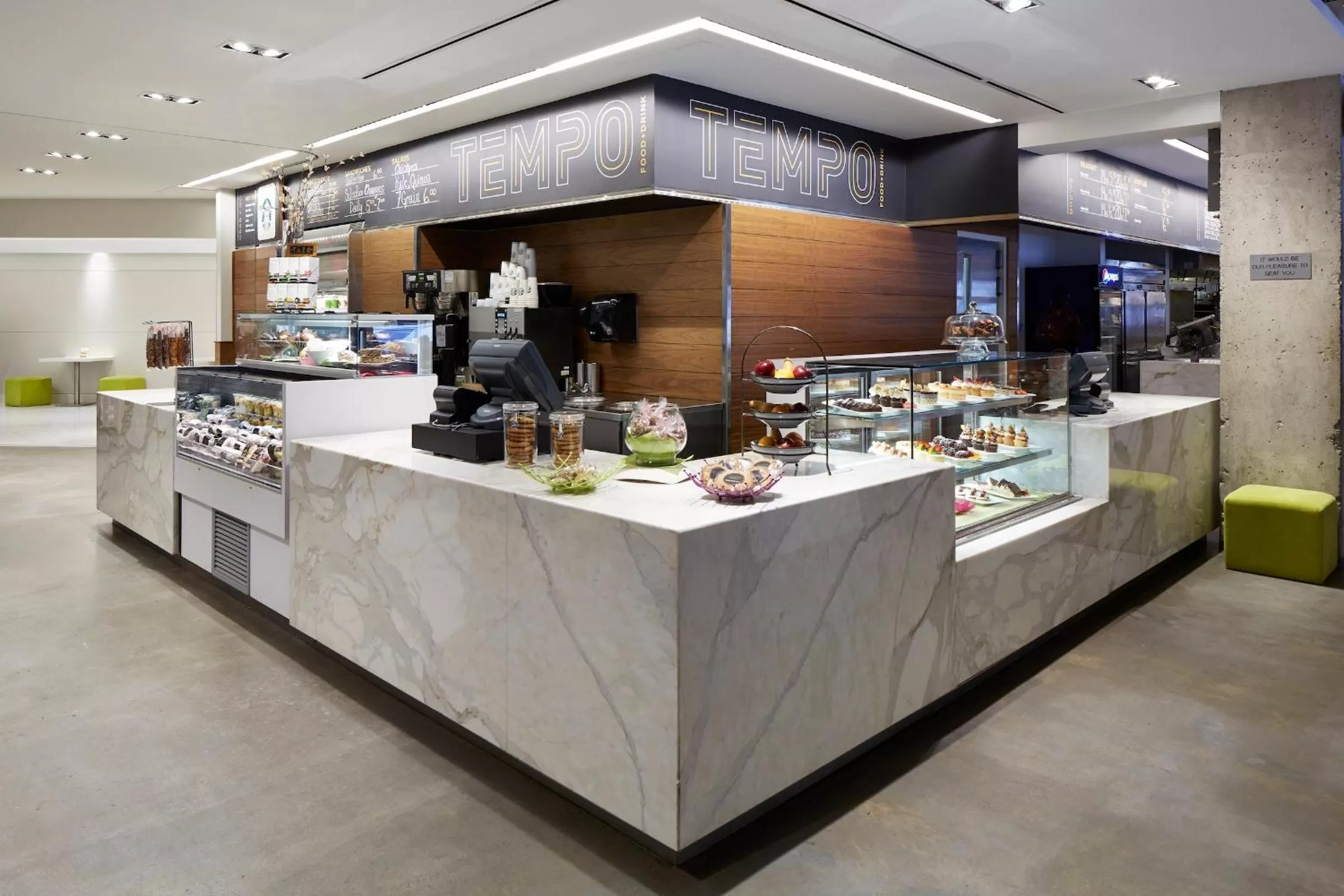 Restaurant/places to eat in The Barrington Hotel