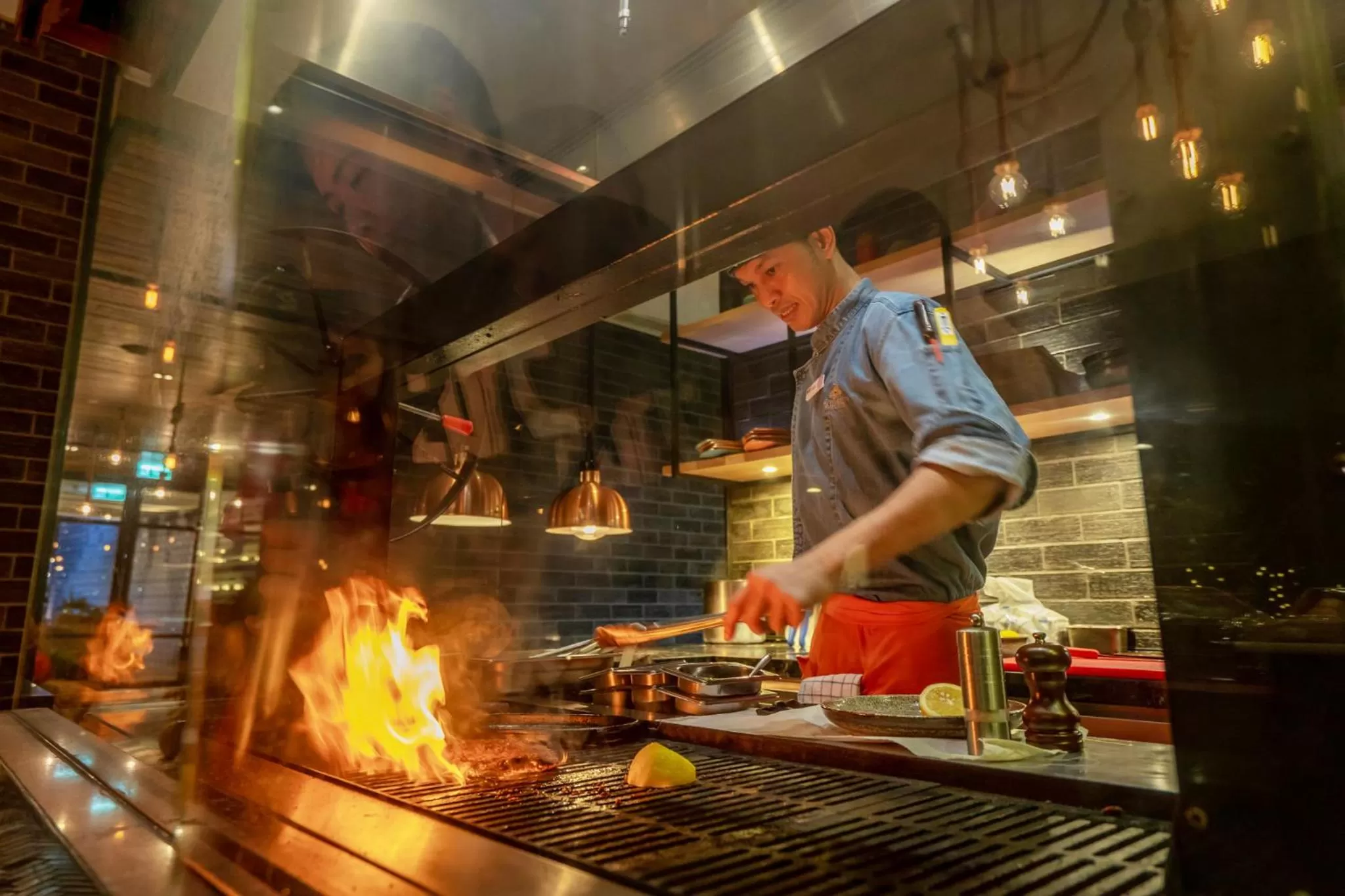 Restaurant/places to eat in Hotel Indigo Phuket Patong by IHG