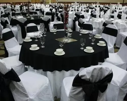 Restaurant/places to eat, Banquet Facilities in Ohkay Hotel Casino