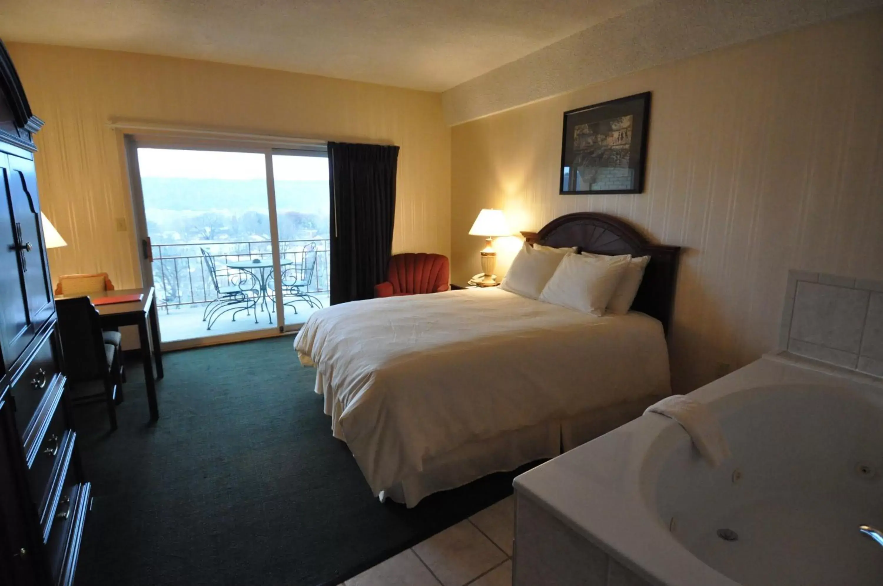 Bedroom in Hillside Inn