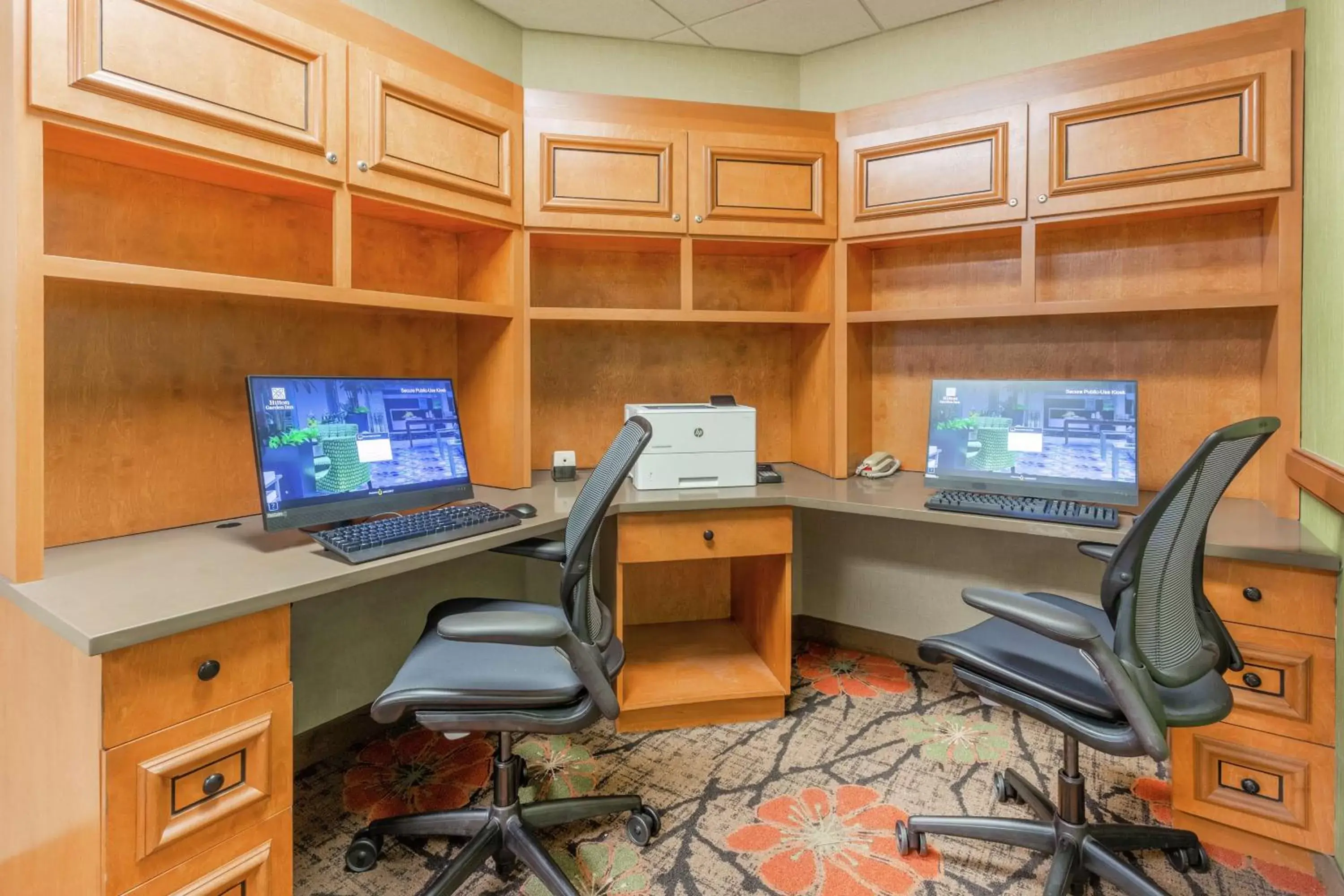 Business facilities, Business Area/Conference Room in Hilton Garden Inn Chicago/Tinley Park