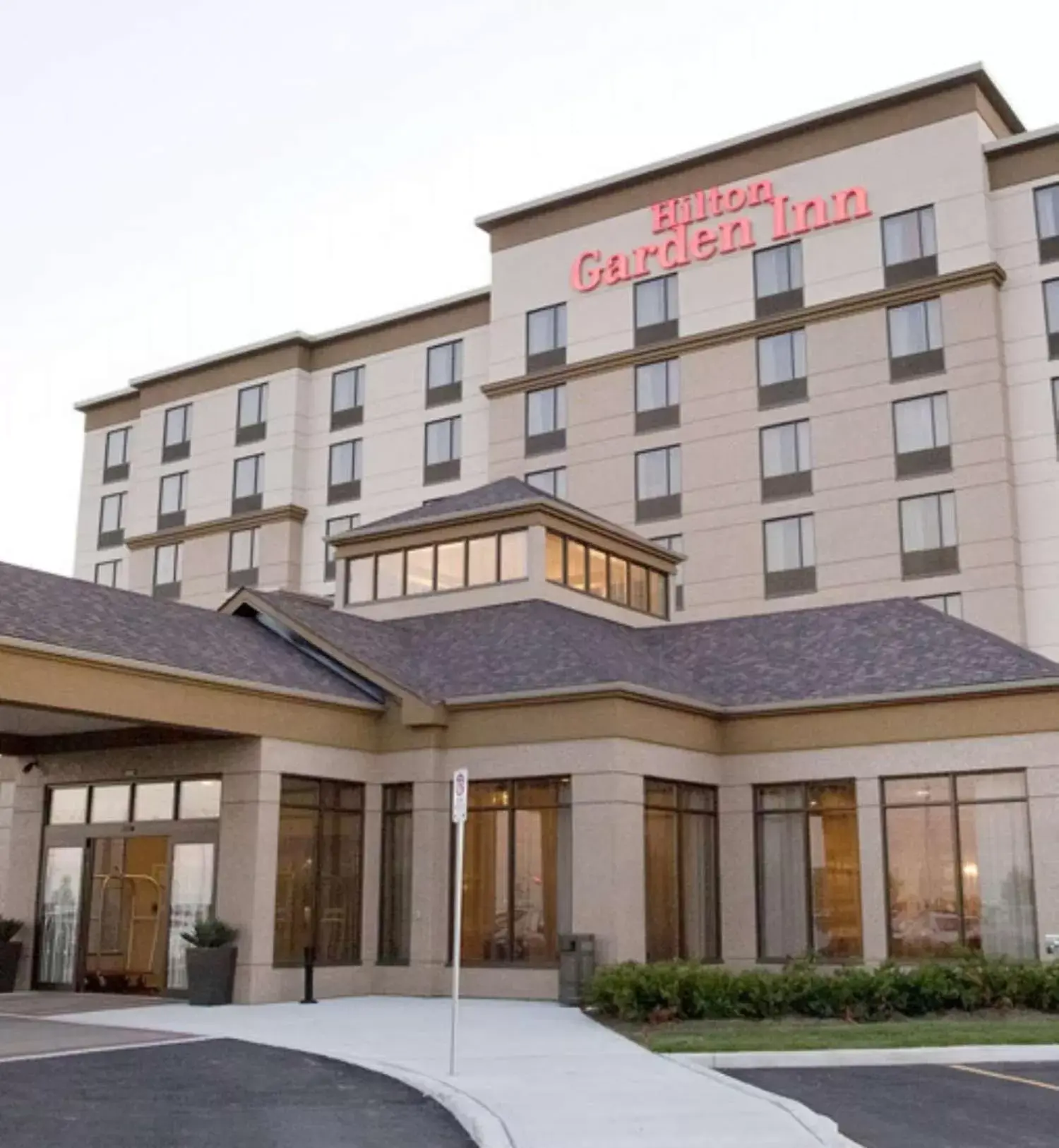 Property Building in Hilton Garden Inn Toronto/Brampton