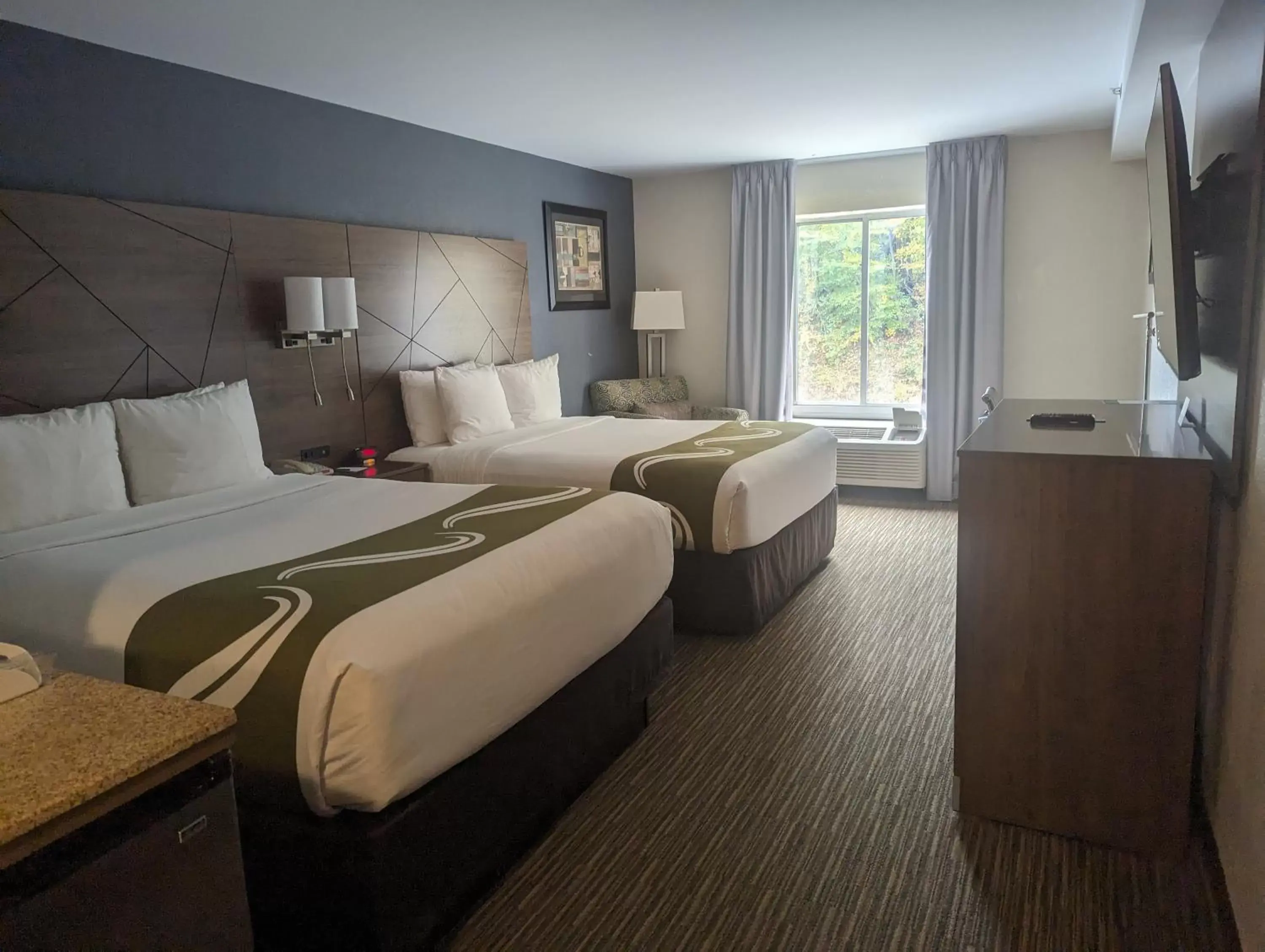 Queen Suite with Two Queen Beds - Non Smoking in Quality Inn & Suites Northampton - Amherst