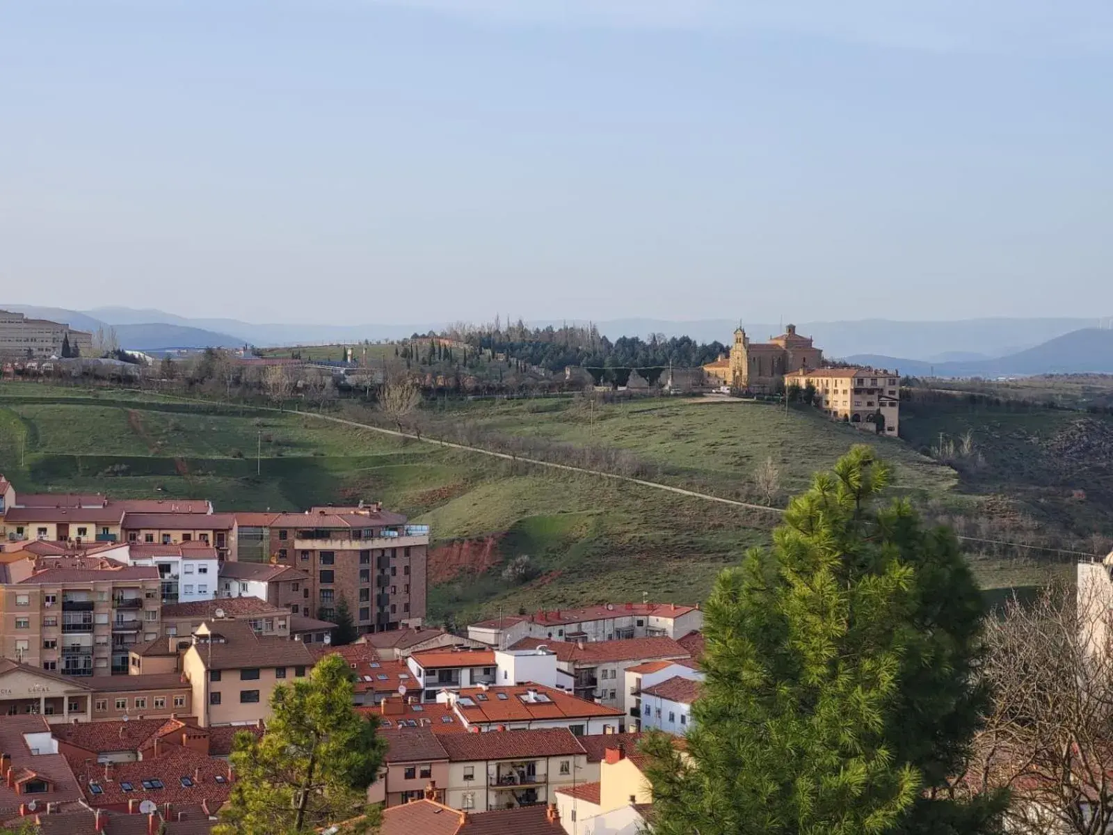 Natural landscape, Bird's-eye View in Hotel Leonor Mirón