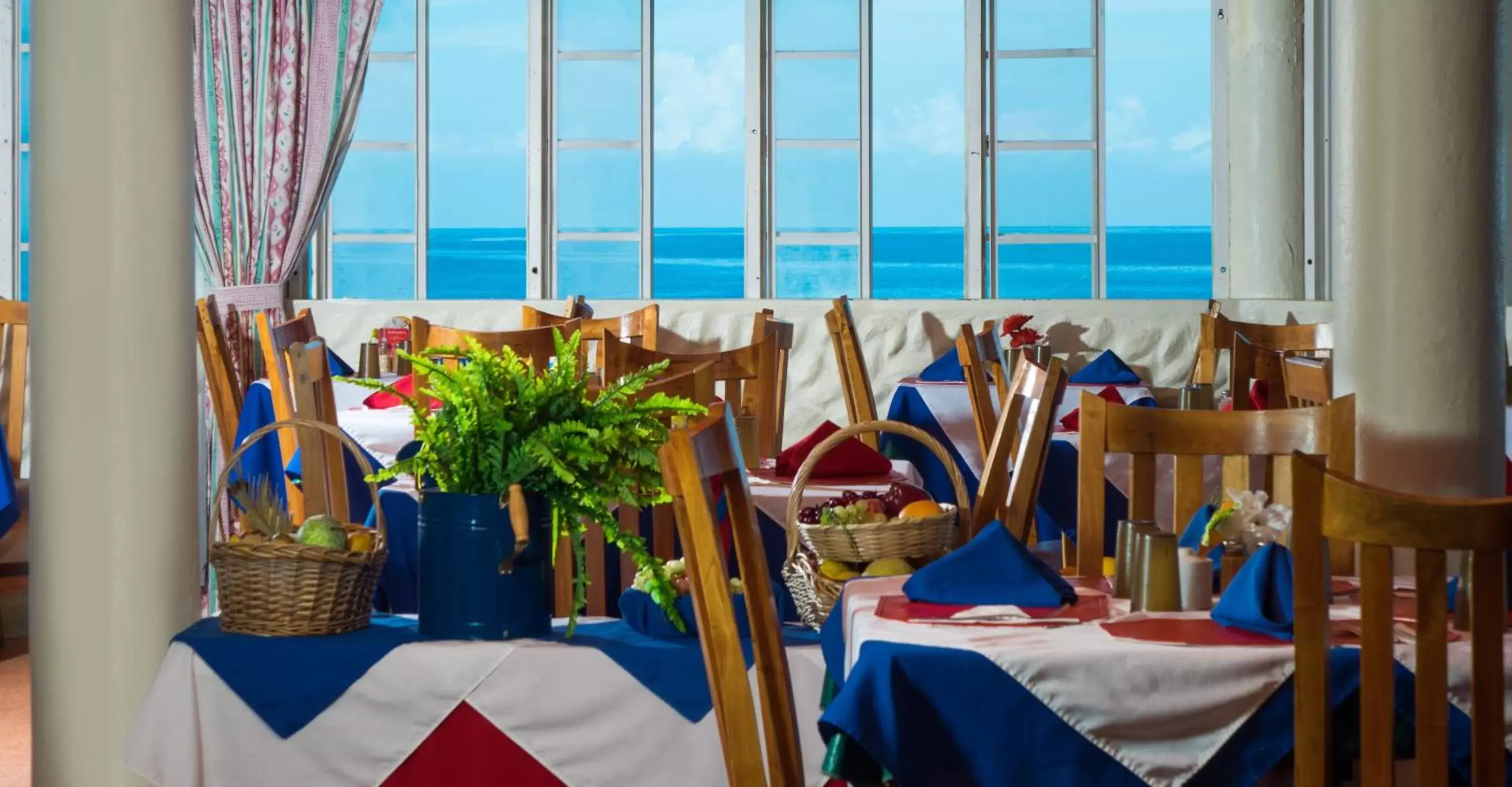 Restaurant/places to eat in Samsara Cliff Resort Restaurant/places to eat in Samsara Cliff Resort