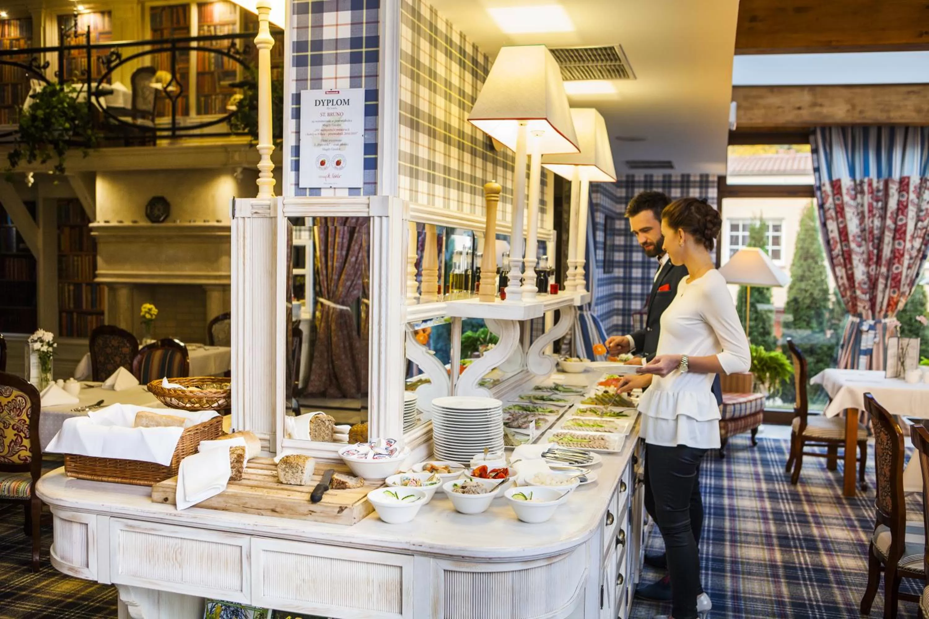 Restaurant/places to eat in Hotel St. Bruno